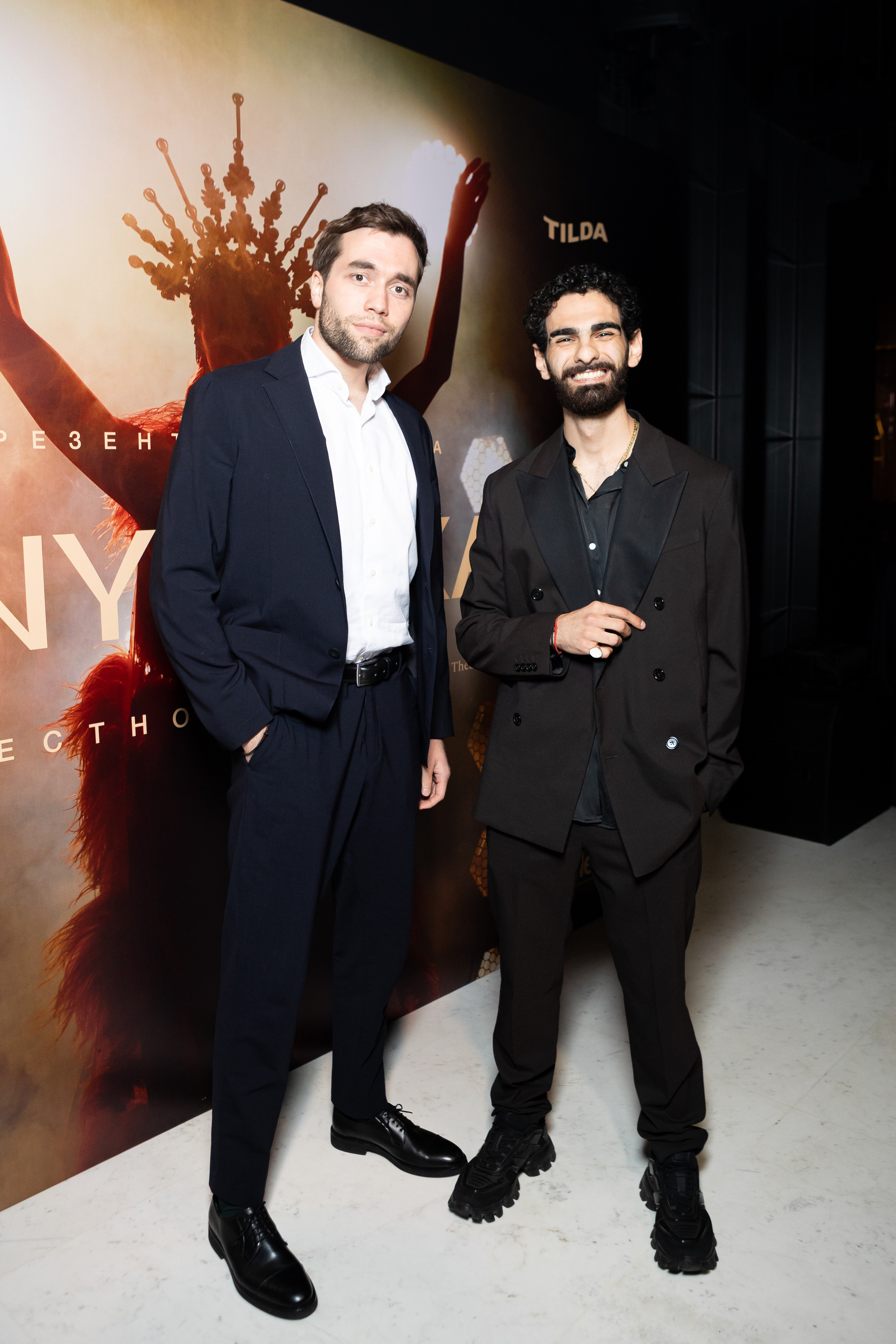 Закрытая презентация клипа JONY ''НИКАК'' в CRAVE. Светский фотограф — Анисина Ирина