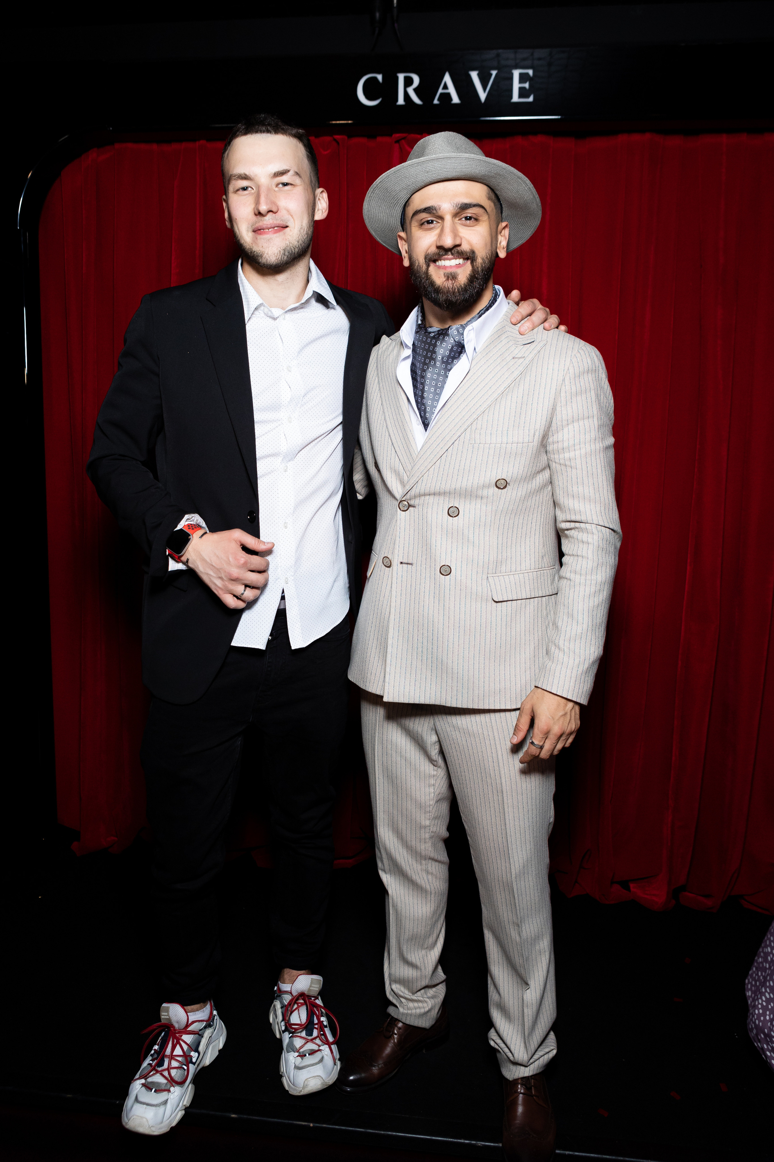 Закрытая презентация клипа JONY ''НИКАК'' в CRAVE. Светский фотограф — Анисина Ирина