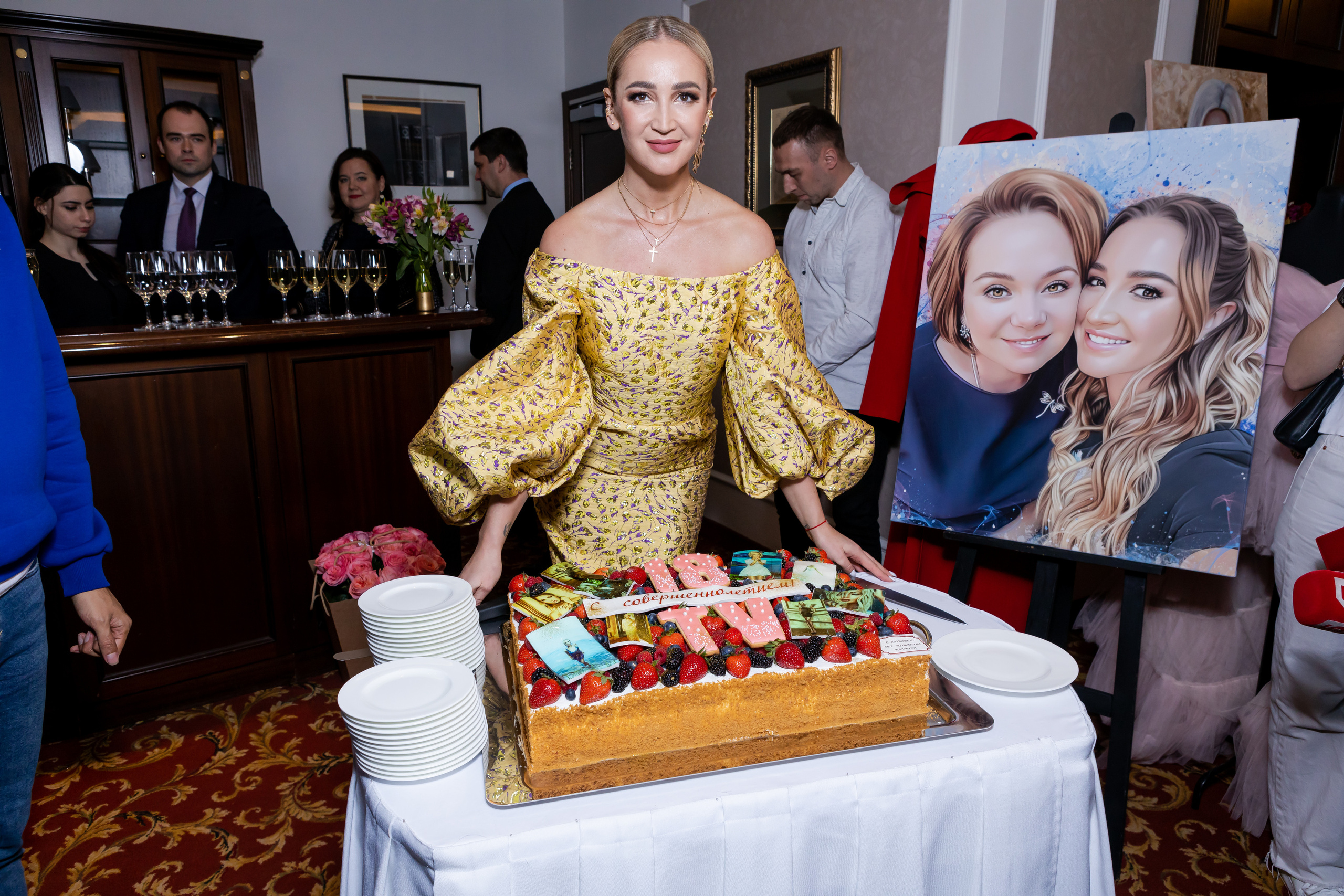 Ольга Бузова — 18 лет на сцене. Светский фотограф — Анисина Ирина