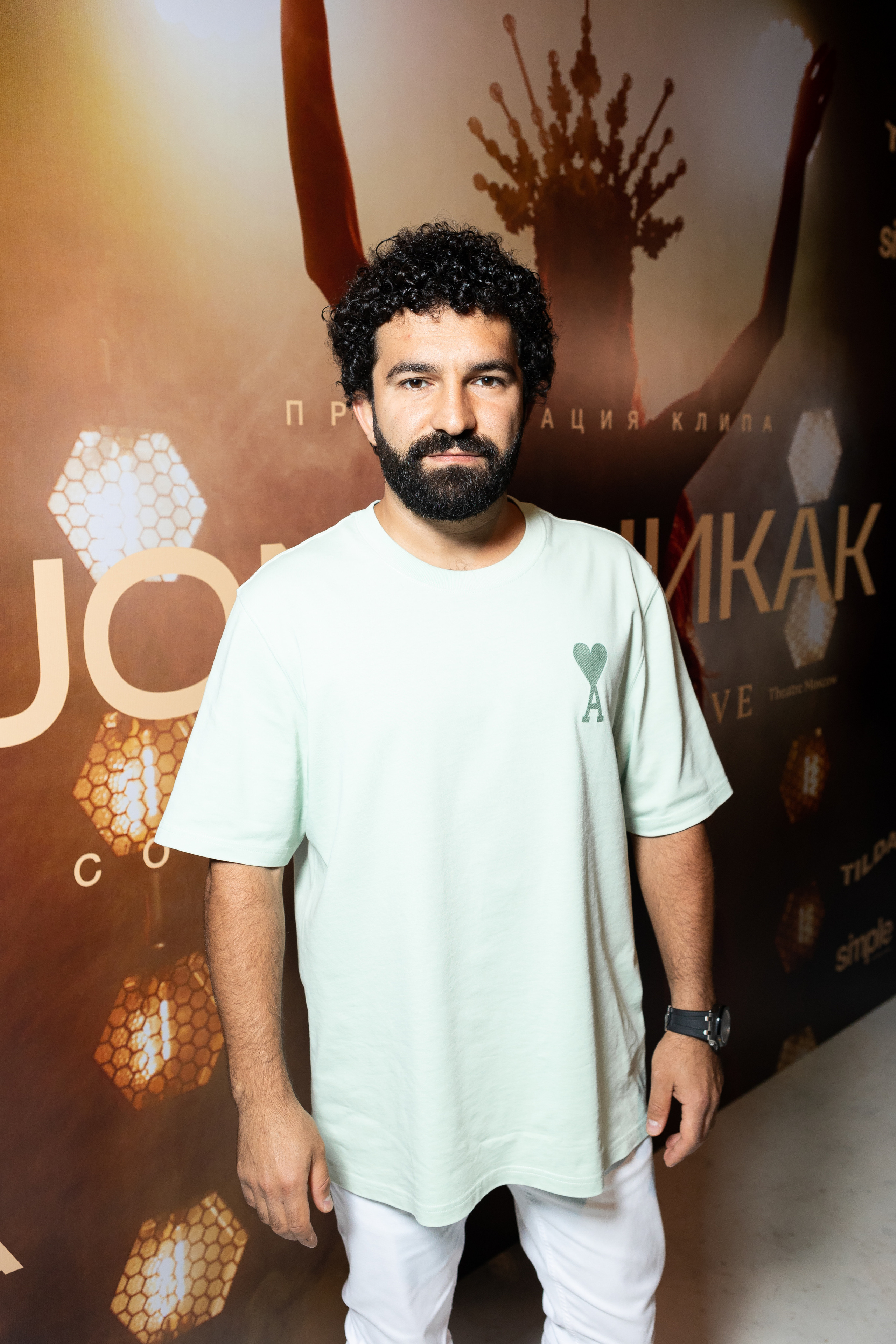 Закрытая презентация клипа JONY ''НИКАК'' в CRAVE. Светский фотограф — Анисина Ирина