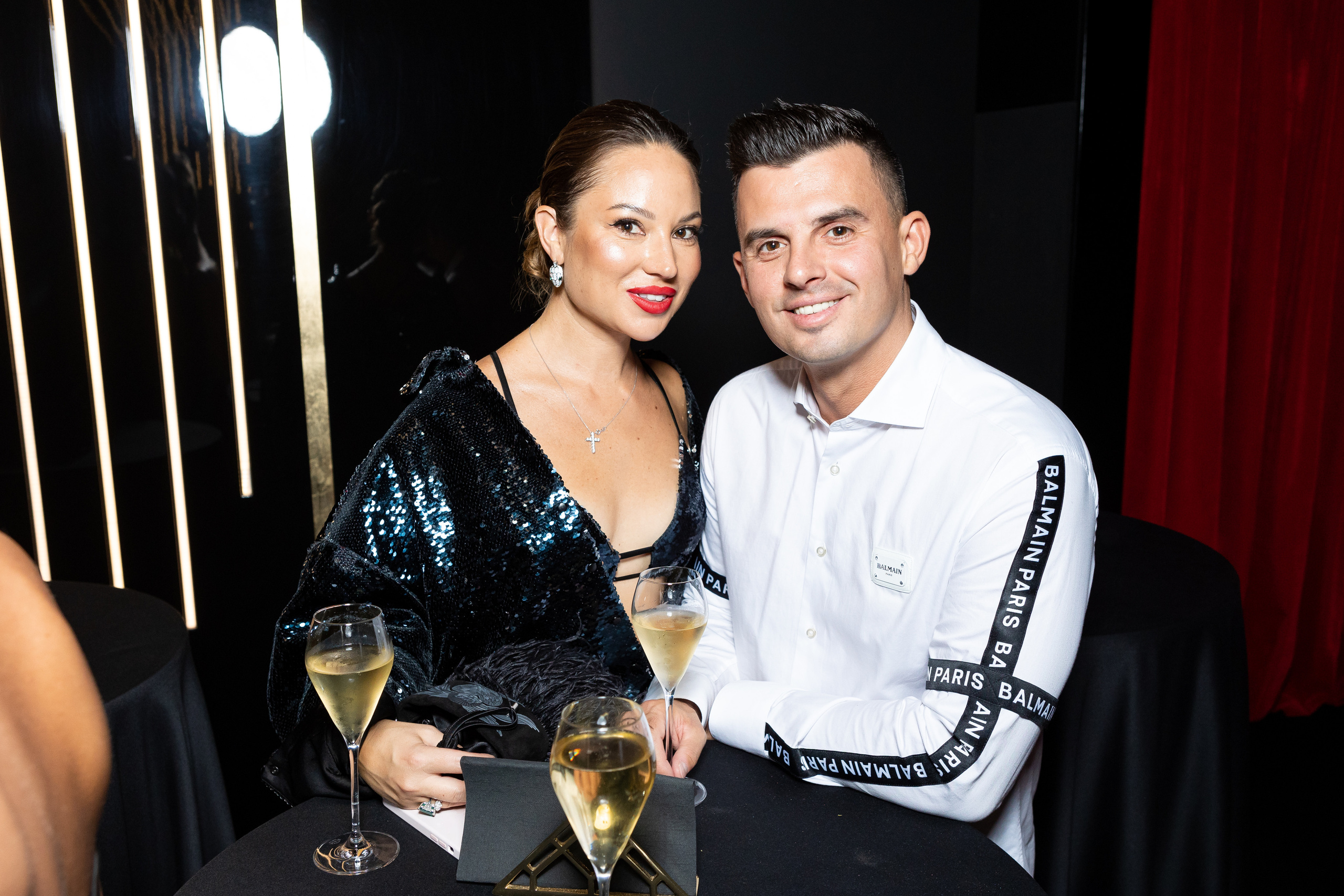 Закрытая презентация клипа JONY ''НИКАК'' в CRAVE. Светский фотограф — Анисина Ирина