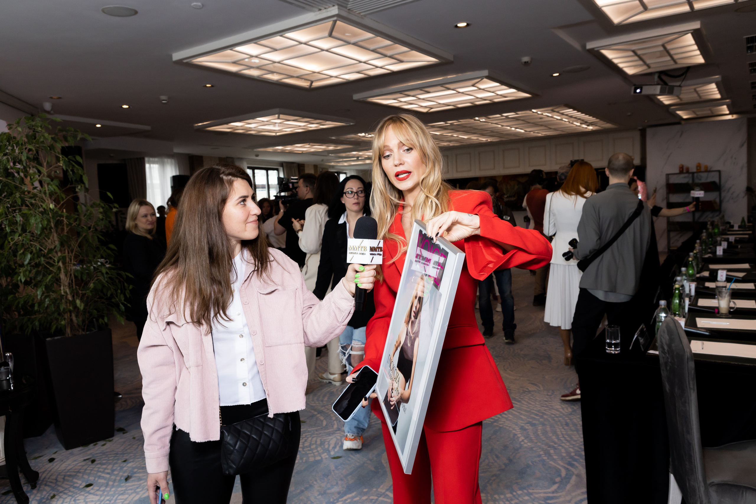 VOICE. Светский фотограф — Анисина Ирина