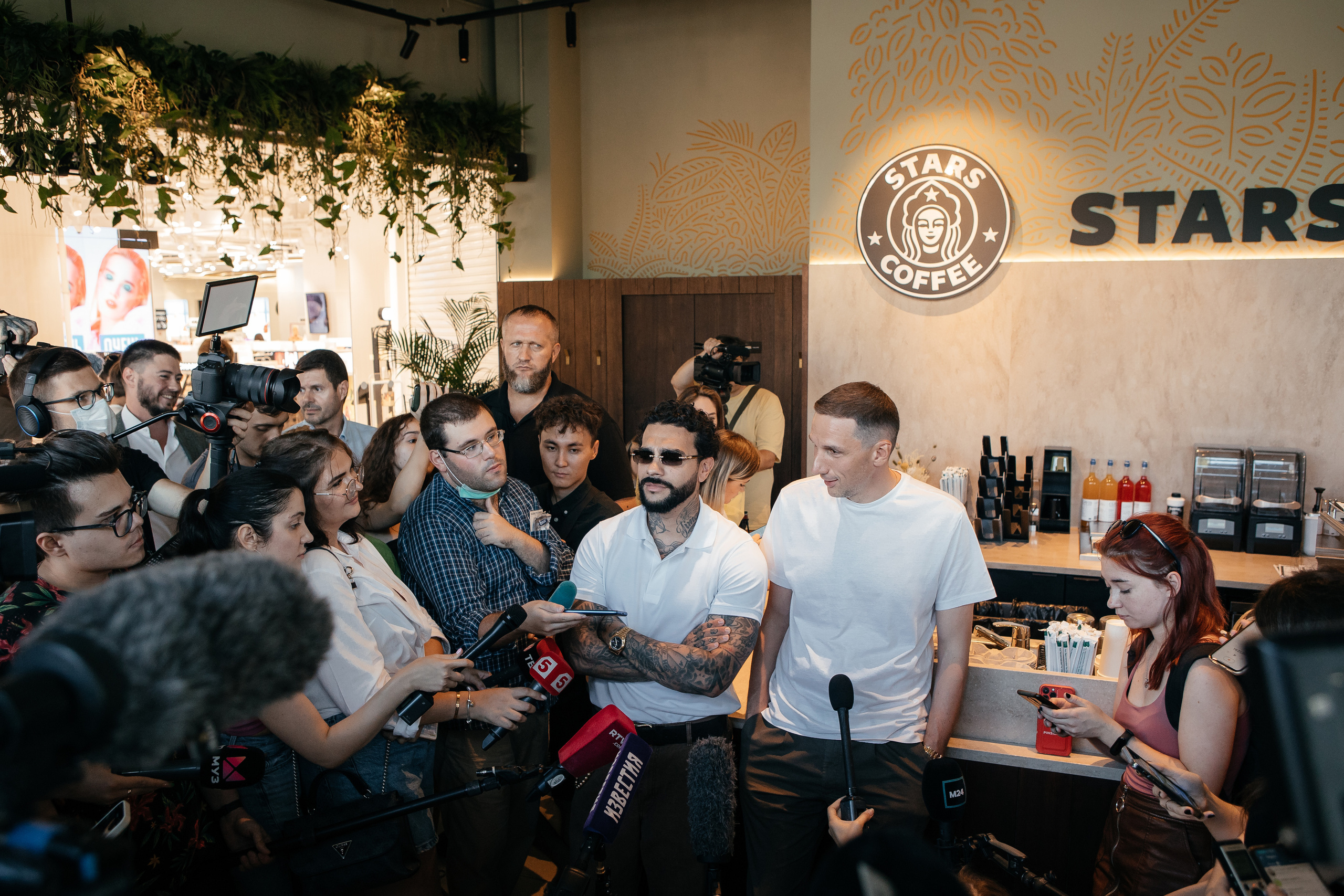 Открытие первой кофейни сети Stars Coffee. Светский фотограф — Анисина Ирина