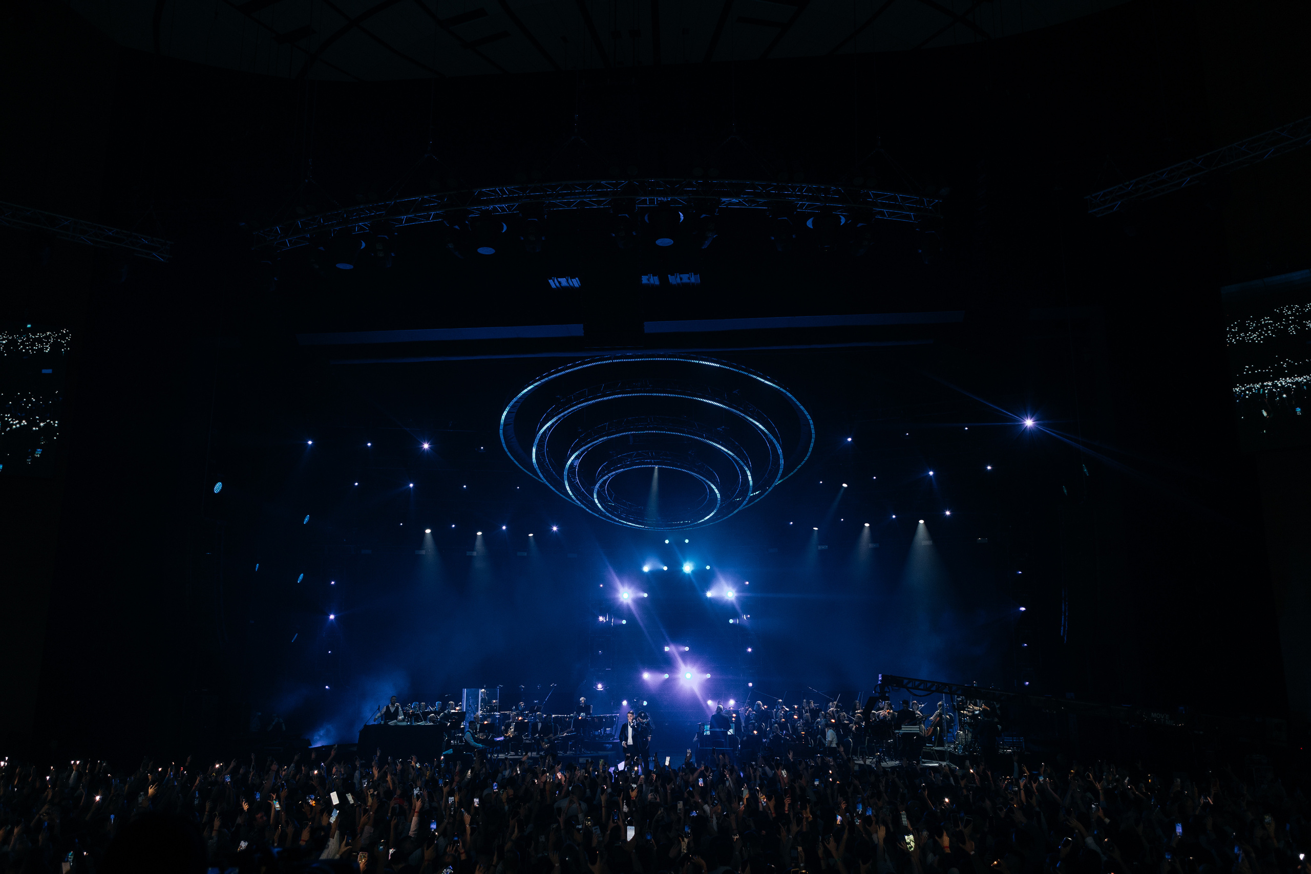 L-ONE в CROCUS CITY HALL. Светский фотограф — Анисина Ирина