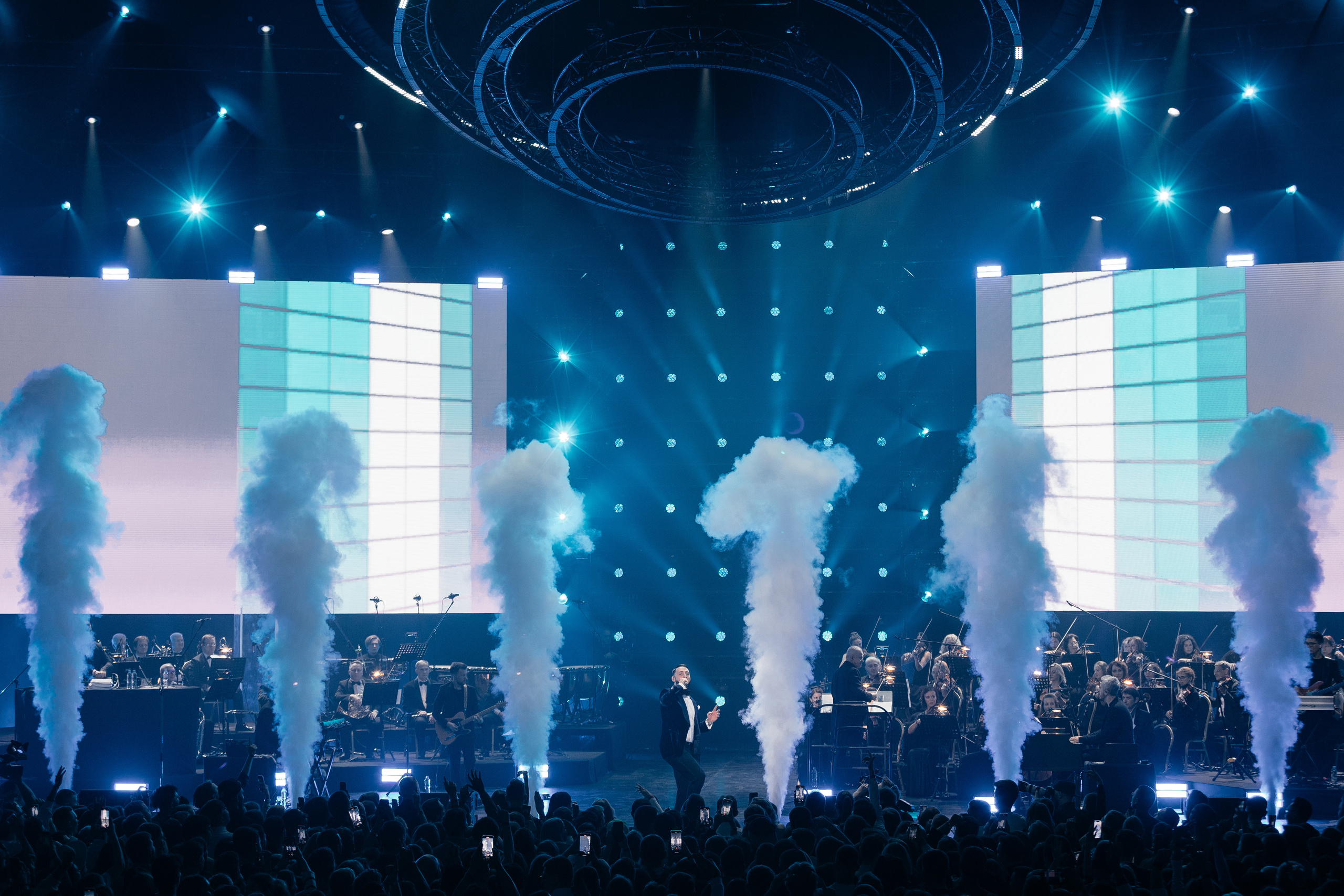 L-ONE в CROCUS CITY HALL. Светский фотограф — Анисина Ирина