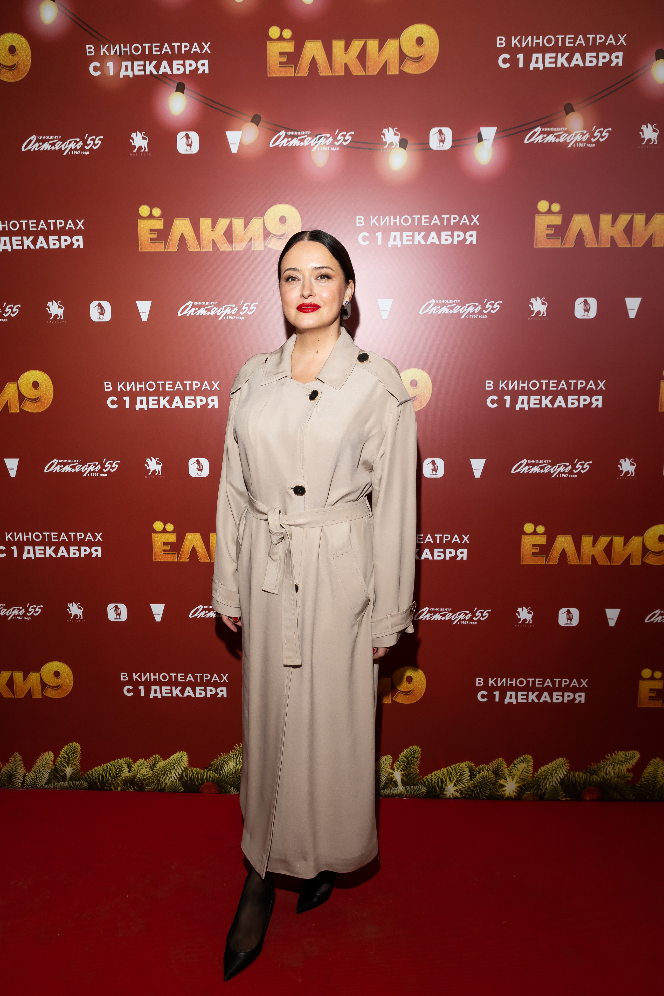 ЕЛКИ 9. Светский фотограф — Анисина Ирина