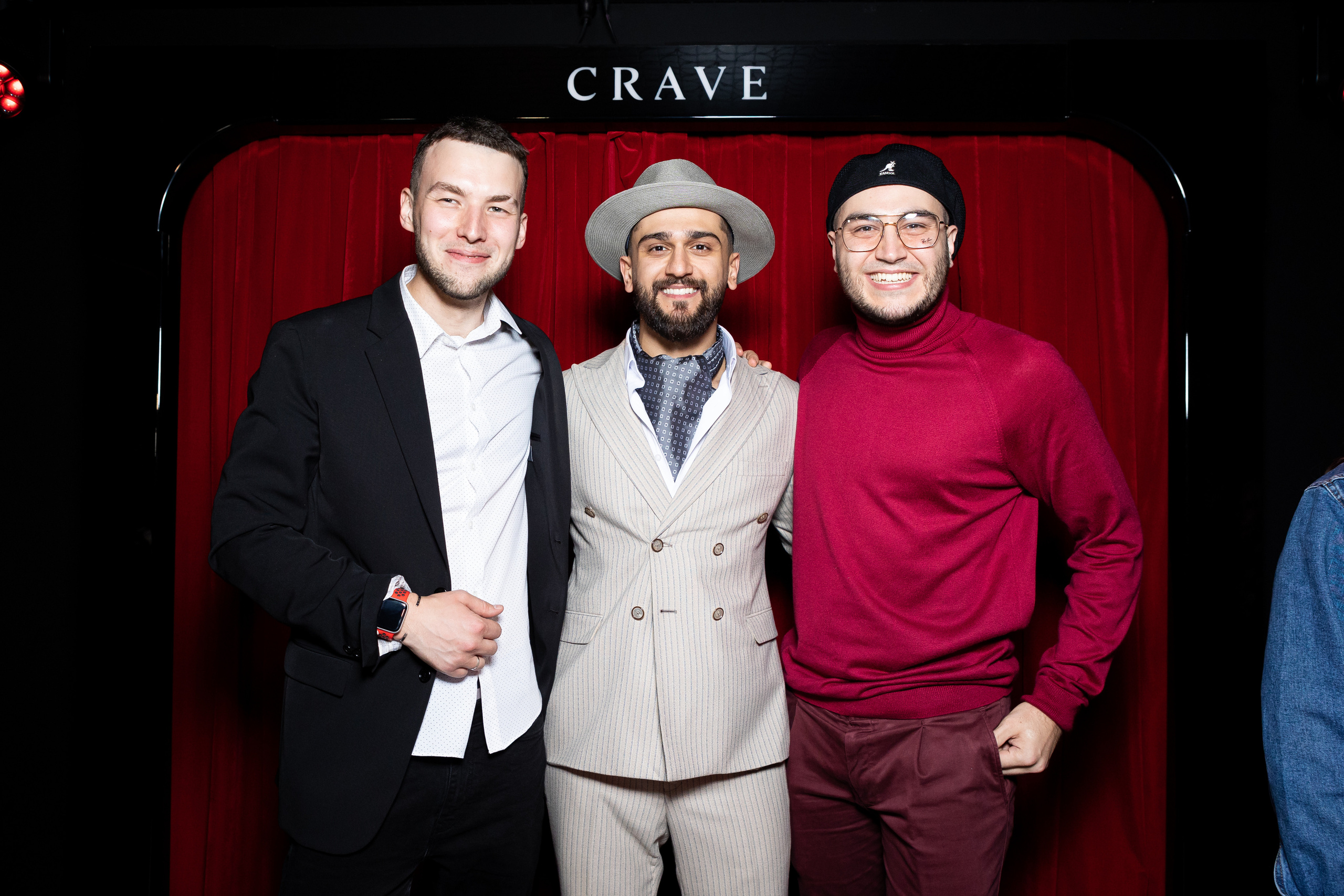 Закрытая презентация клипа JONY ''НИКАК'' в CRAVE. Светский фотограф — Анисина Ирина