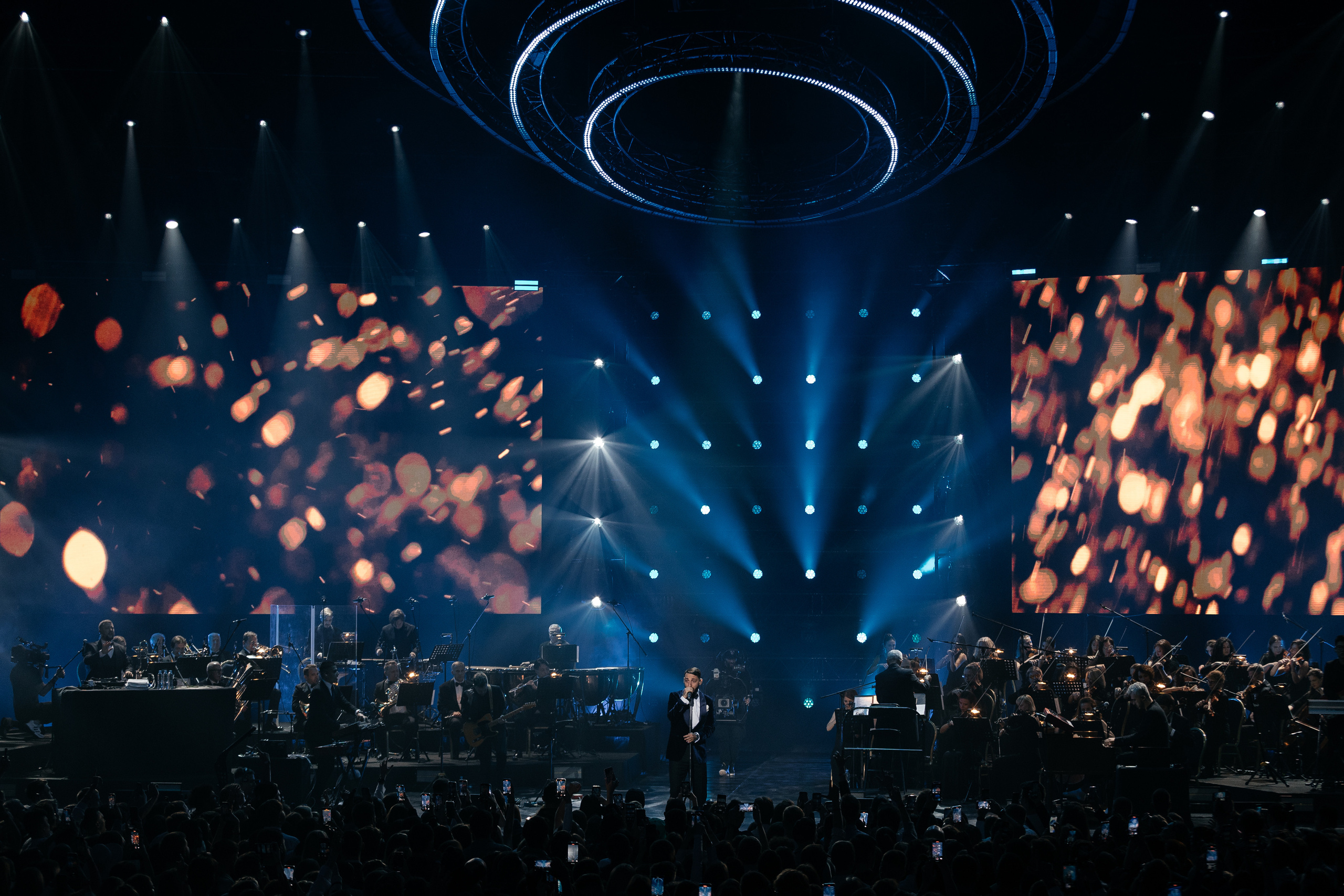 L-ONE в CROCUS CITY HALL. Светский фотограф — Анисина Ирина