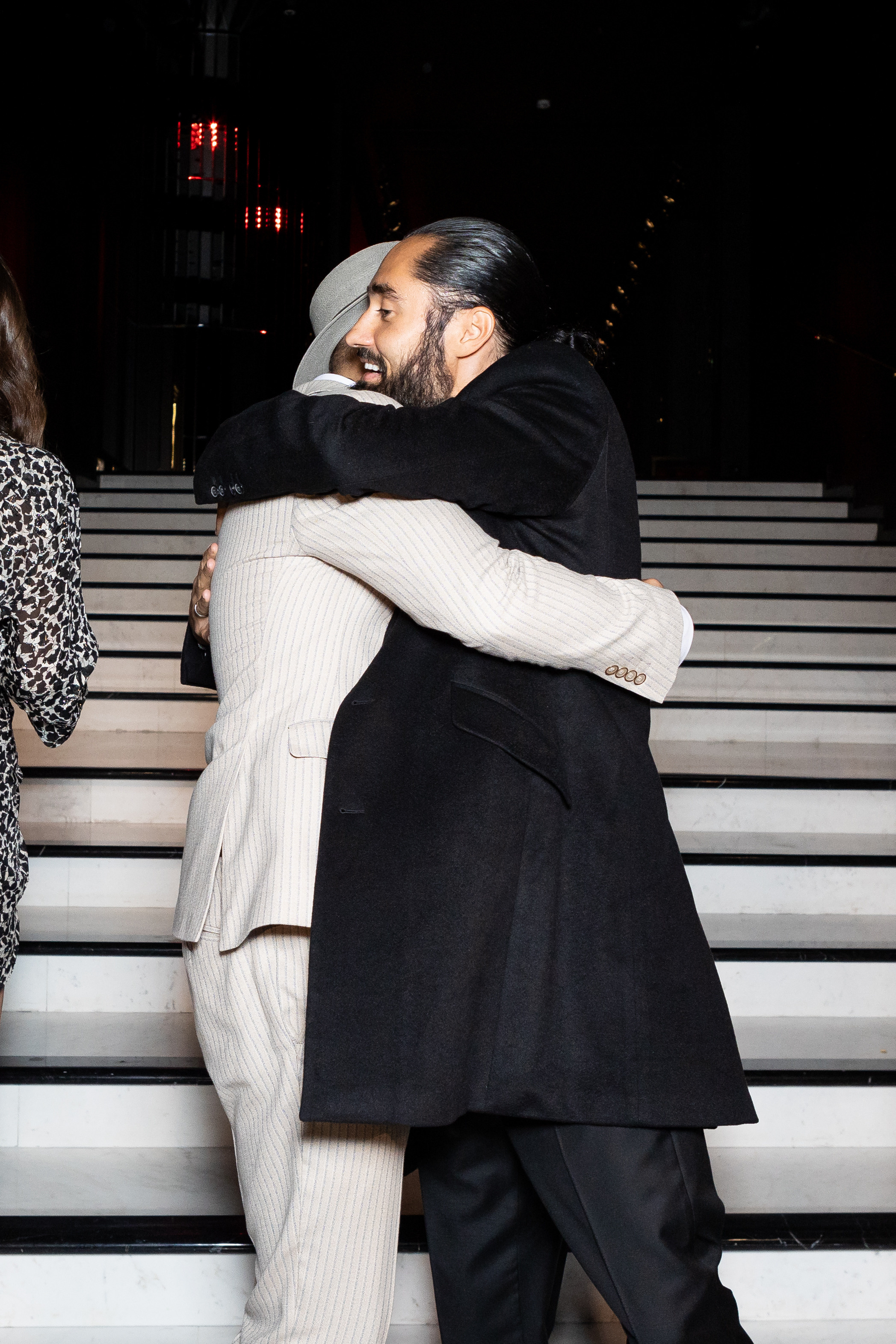 Закрытая презентация клипа JONY ''НИКАК'' в CRAVE. Светский фотограф — Анисина Ирина