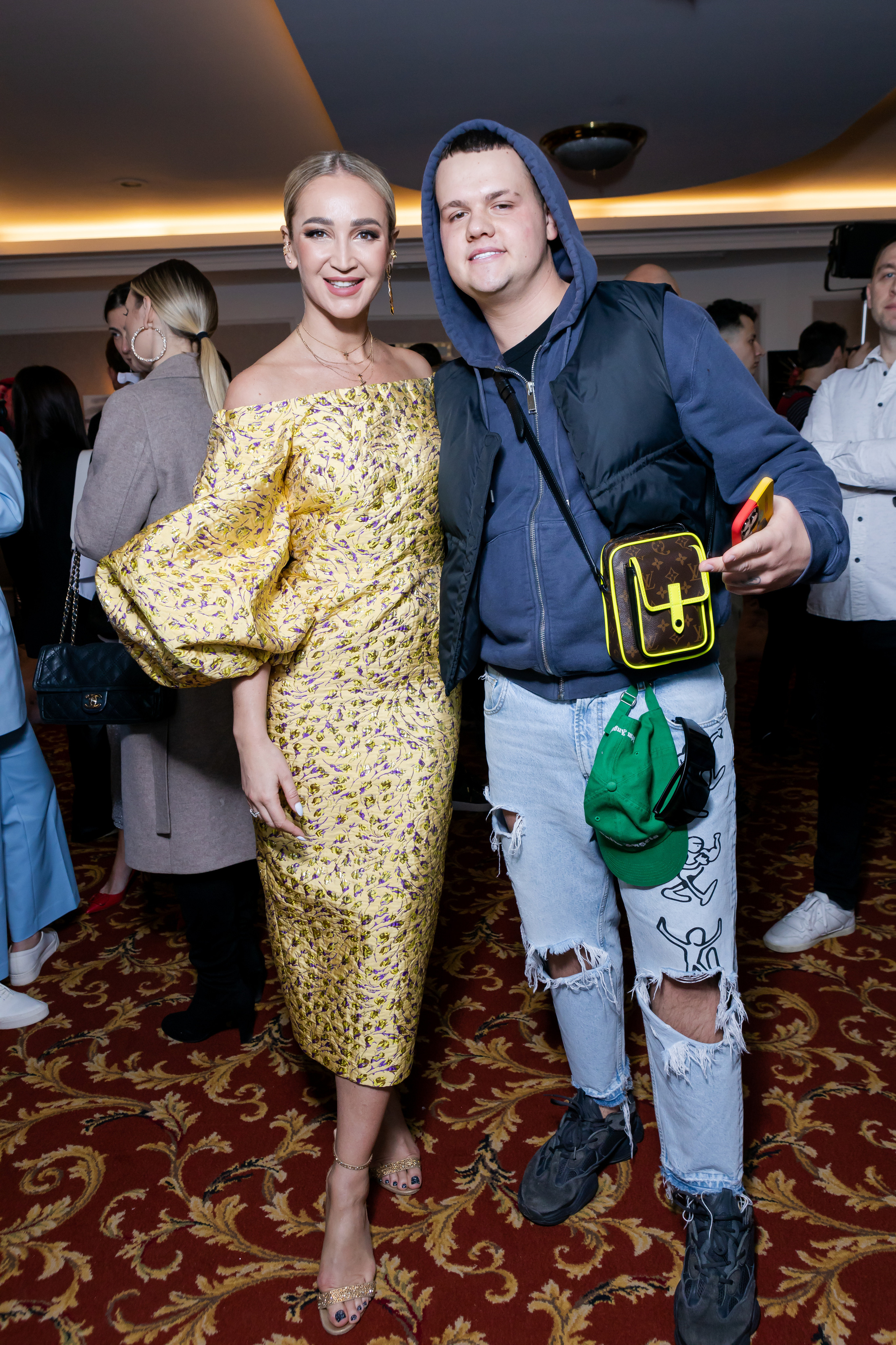 Ольга Бузова — 18 лет на сцене. Светский фотограф — Анисина Ирина