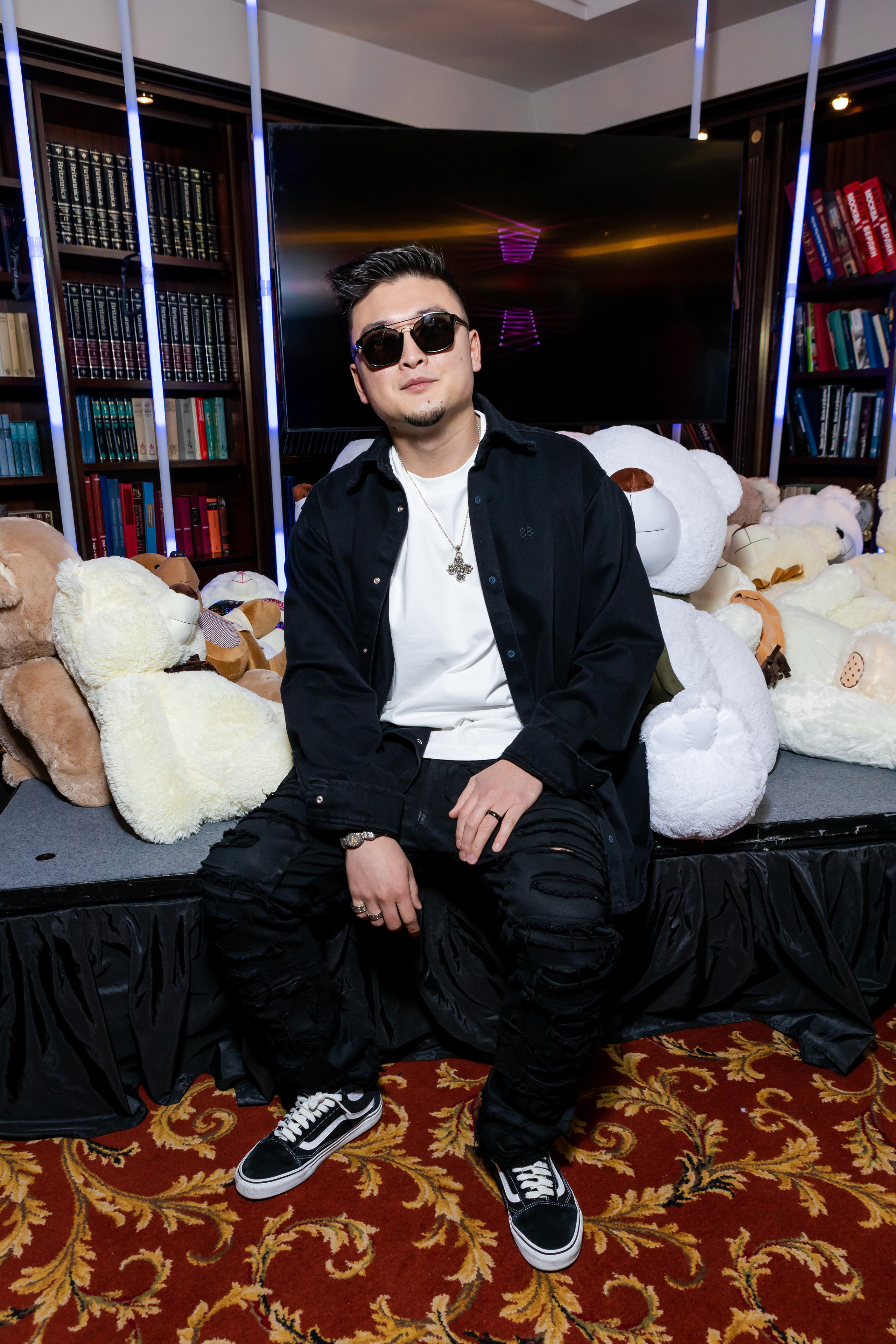 Ольга Бузова — 18 лет на сцене. Светский фотограф — Анисина Ирина