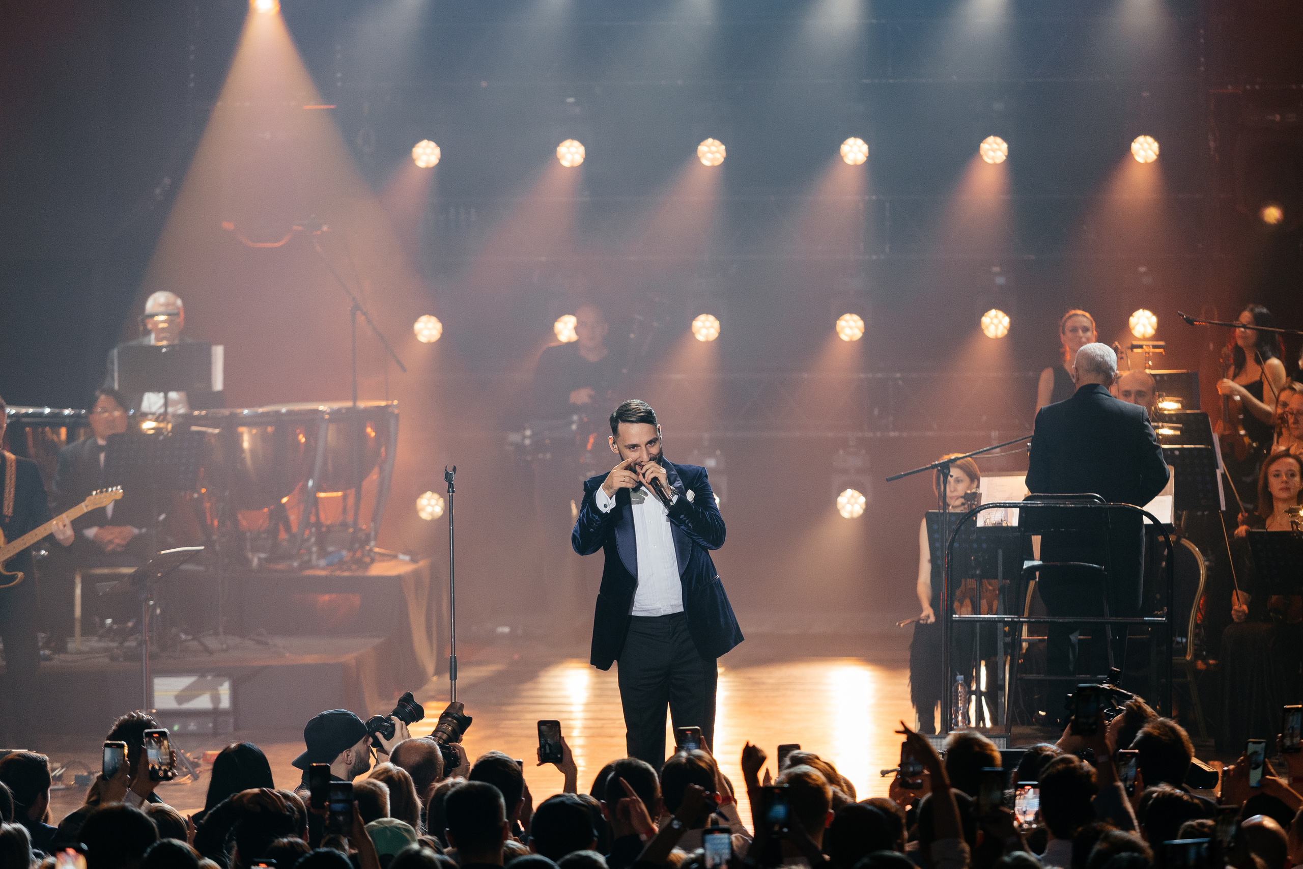 L-ONE в CROCUS CITY HALL. Светский фотограф — Анисина Ирина