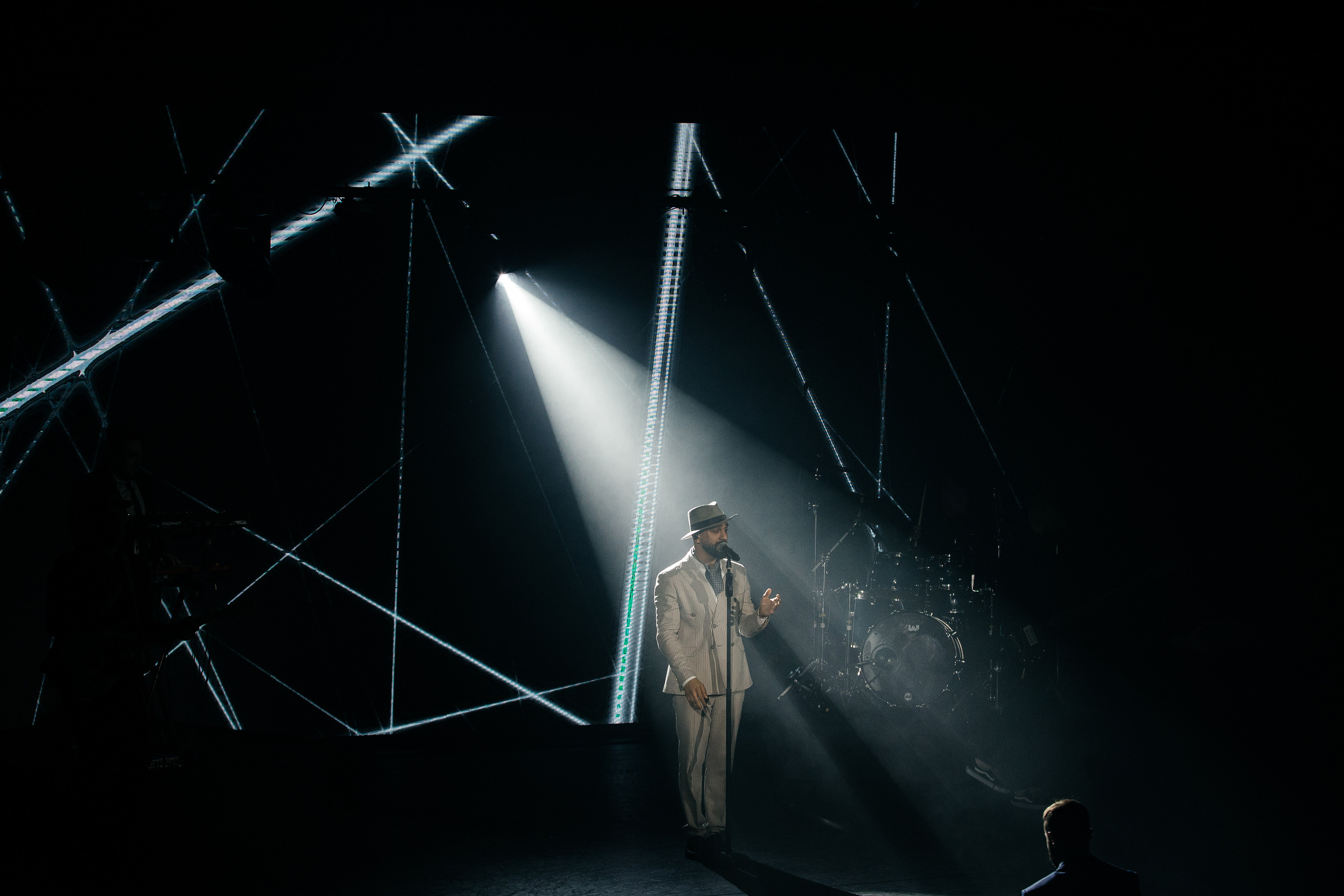 Закрытая презентация клипа JONY ''НИКАК'' в CRAVE. Светский фотограф — Анисина Ирина