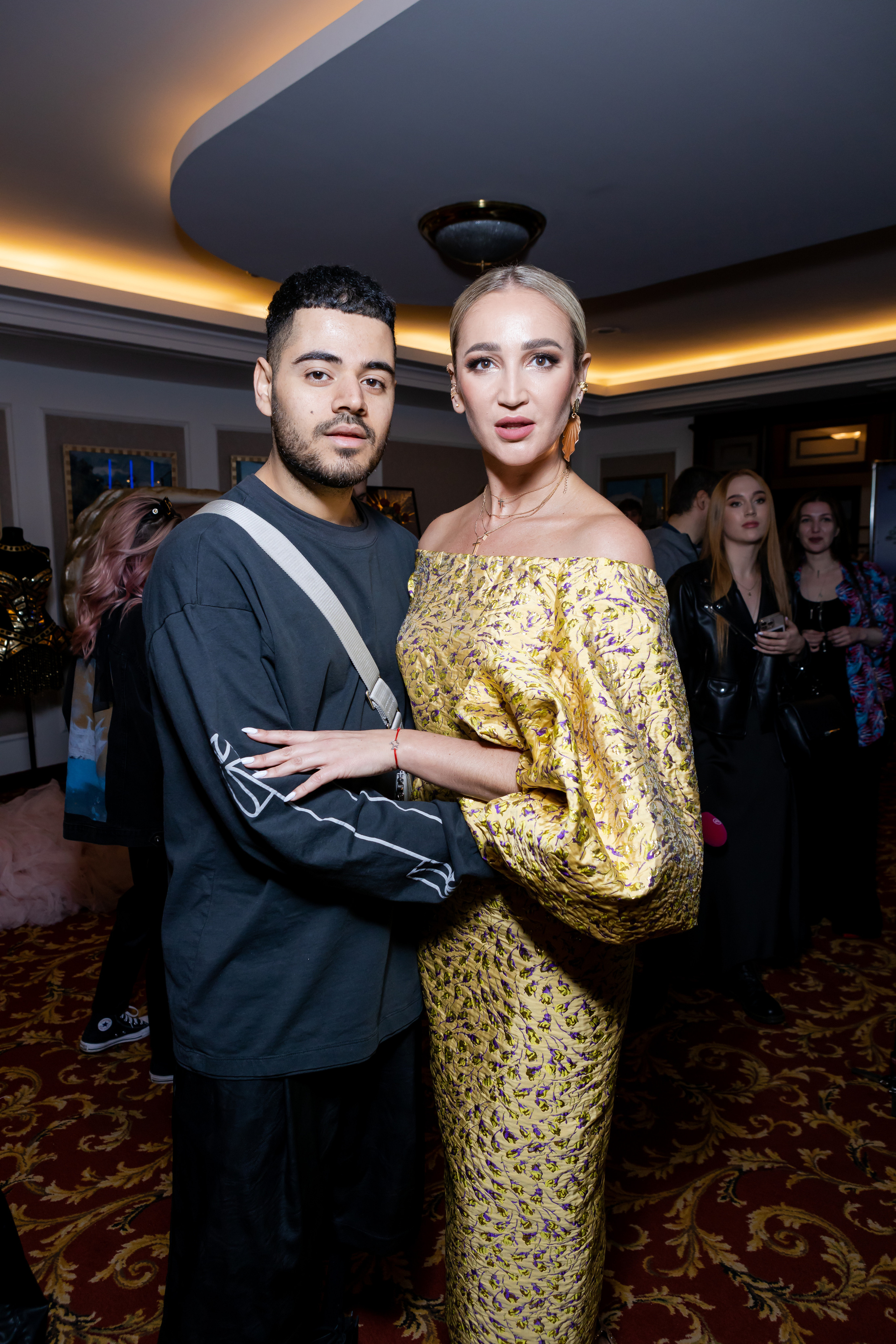 Ольга Бузова — 18 лет на сцене. Светский фотограф — Анисина Ирина