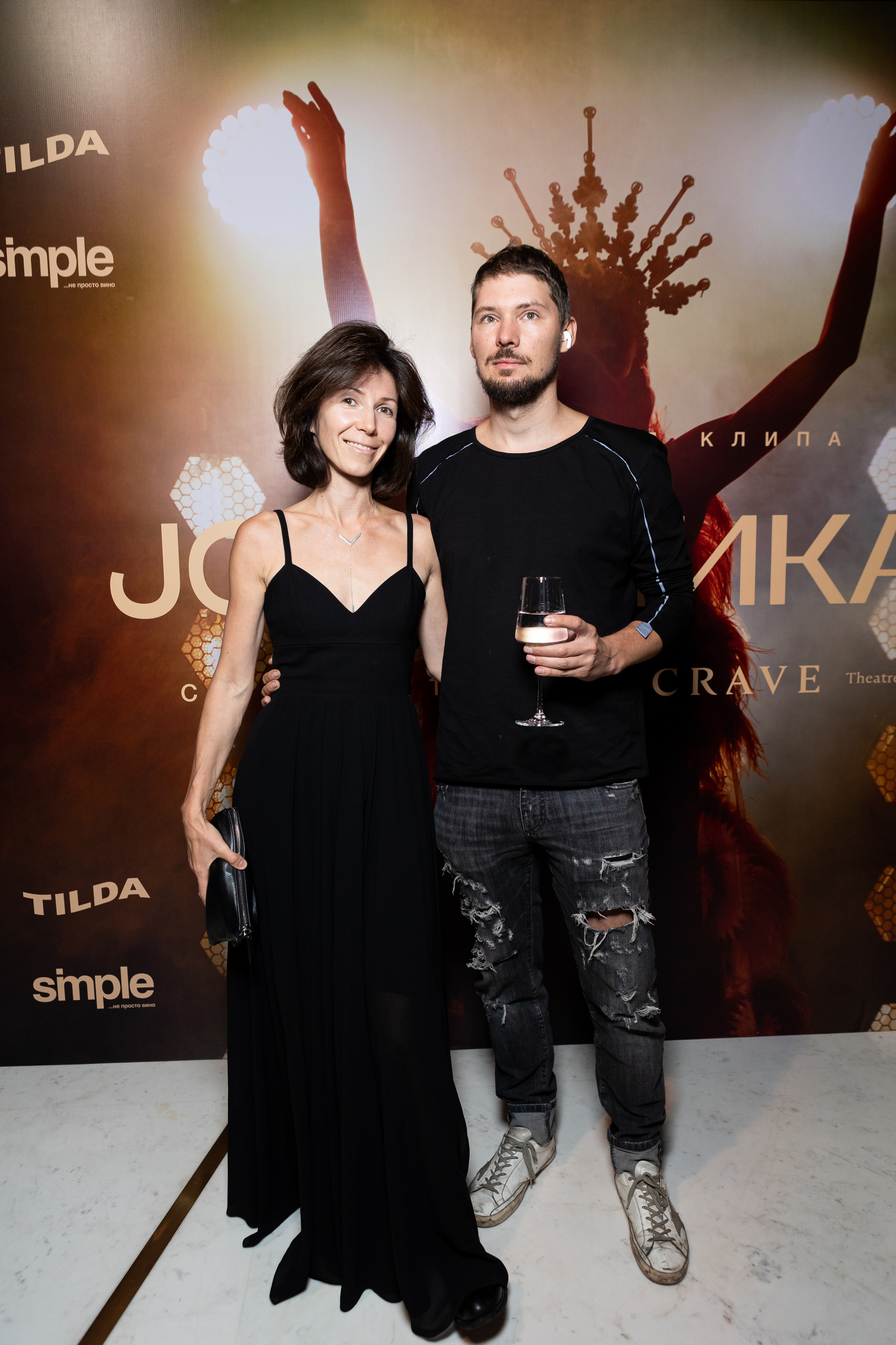 Закрытая презентация клипа JONY ''НИКАК'' в CRAVE. Светский фотограф — Анисина Ирина