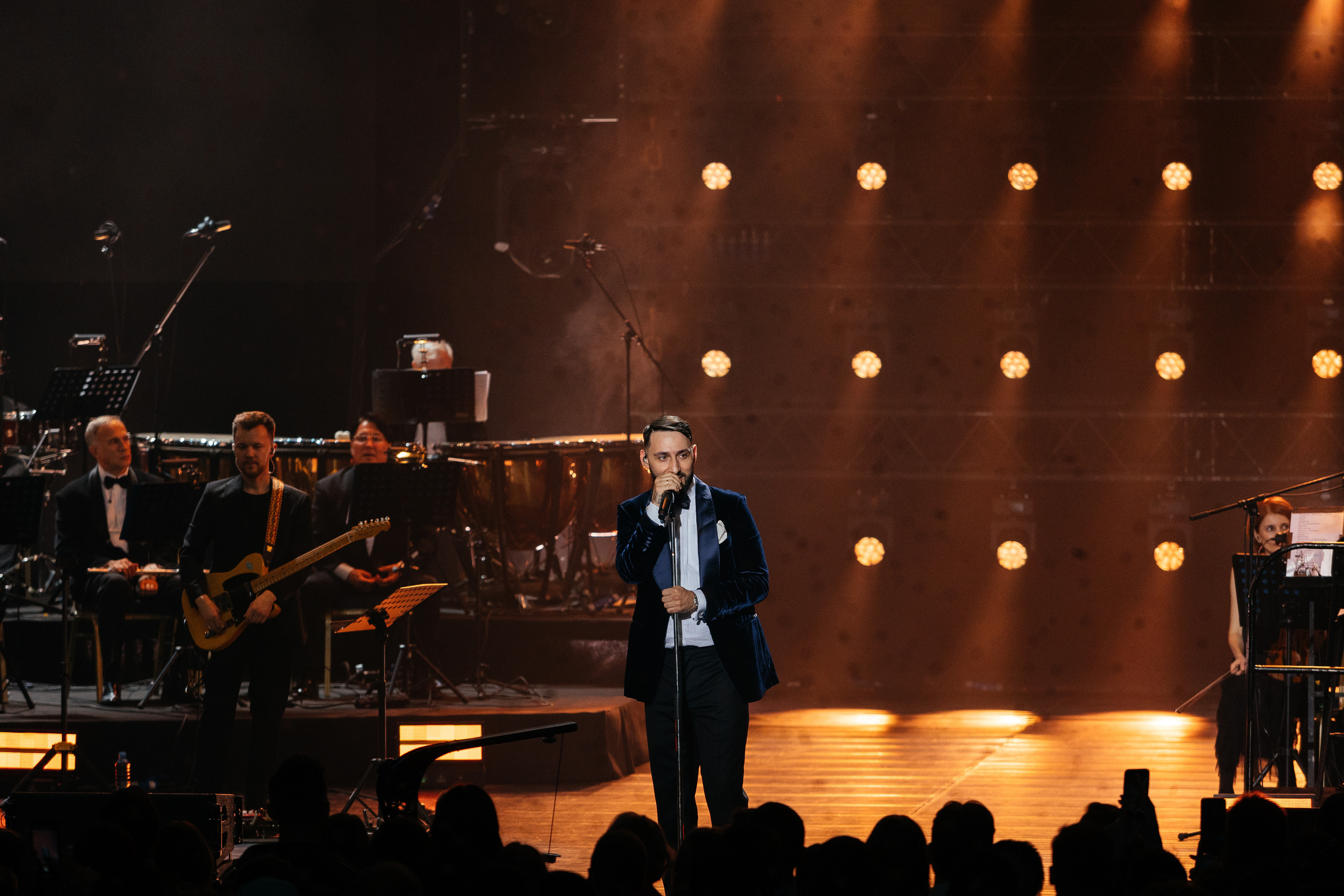 L-ONE в CROCUS CITY HALL. Светский фотограф — Анисина Ирина