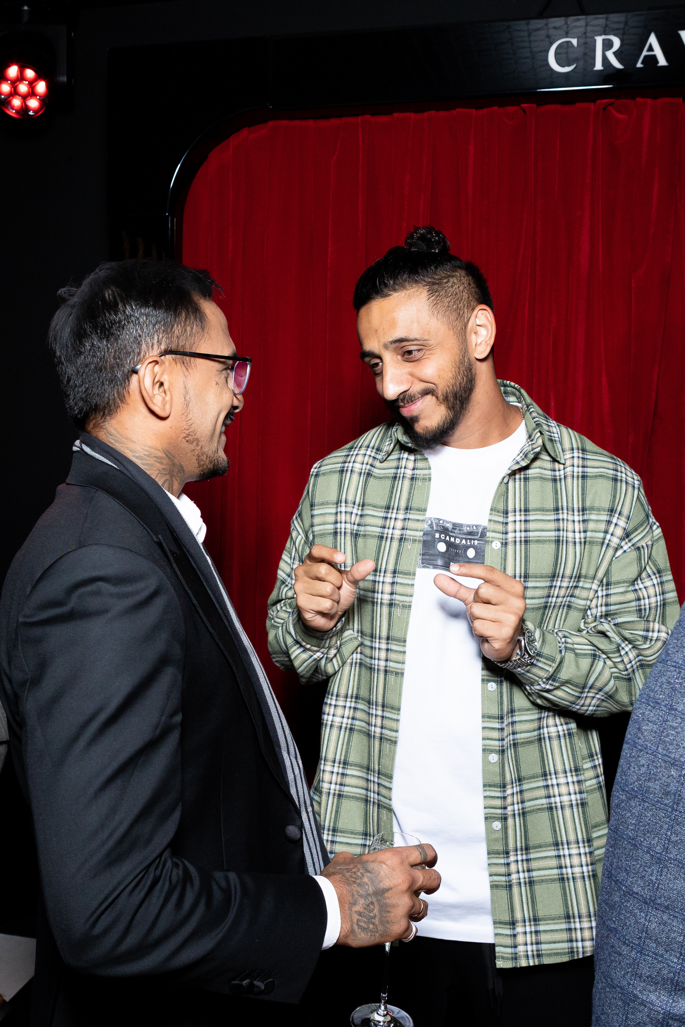 Закрытая презентация клипа JONY ''НИКАК'' в CRAVE. Светский фотограф — Анисина Ирина