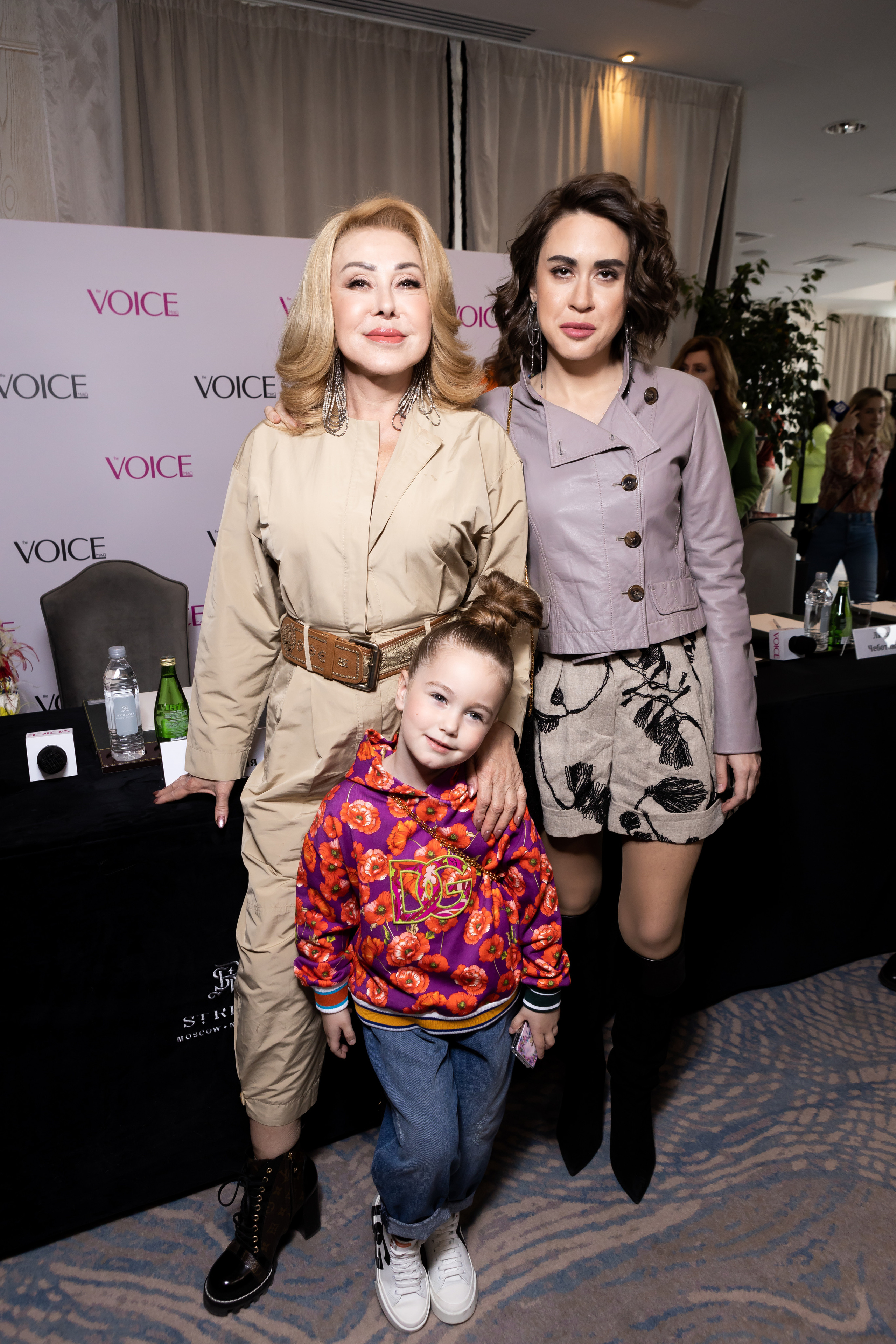 VOICE. Светский фотограф — Анисина Ирина