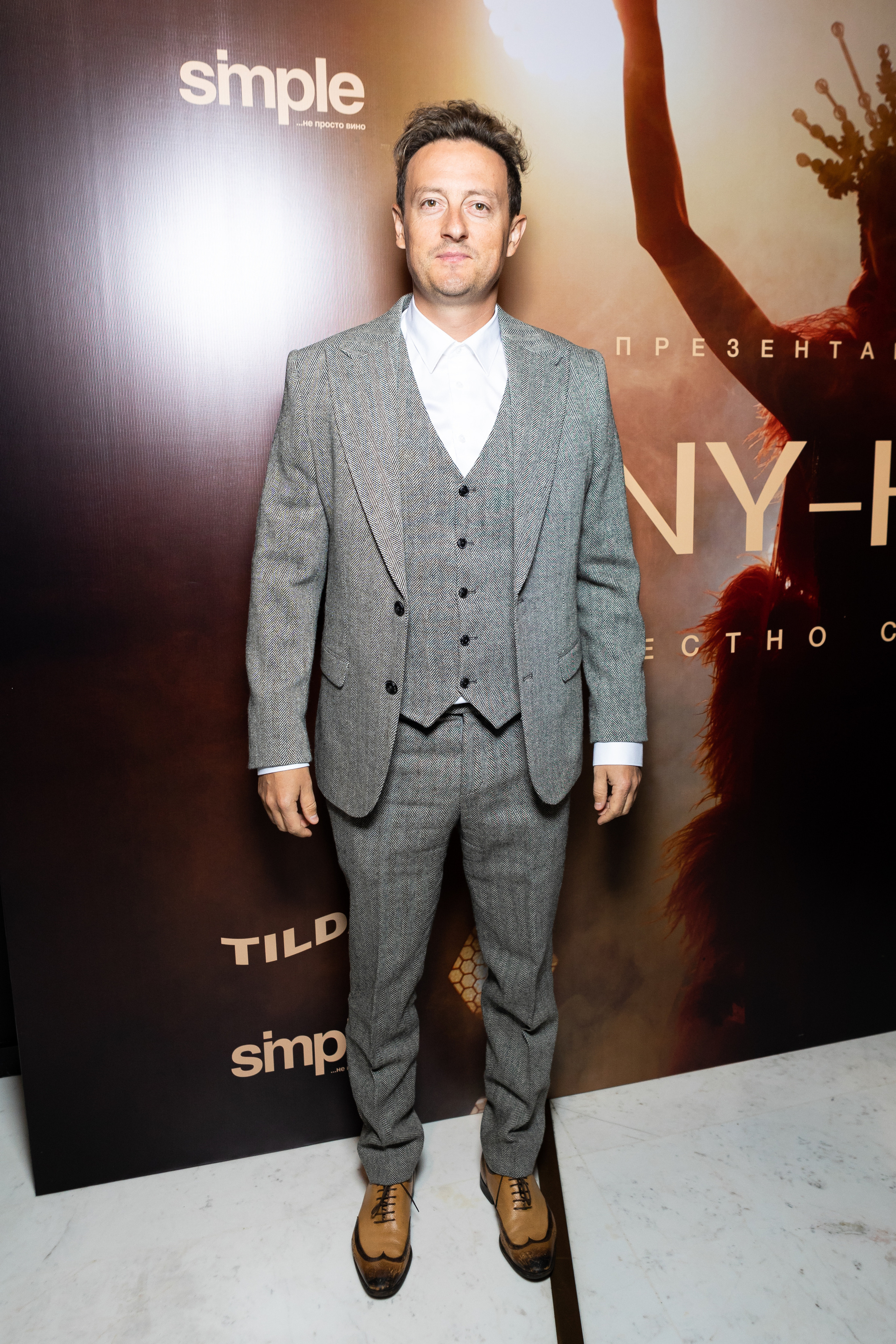 Закрытая презентация клипа JONY ''НИКАК'' в CRAVE. Светский фотограф — Анисина Ирина