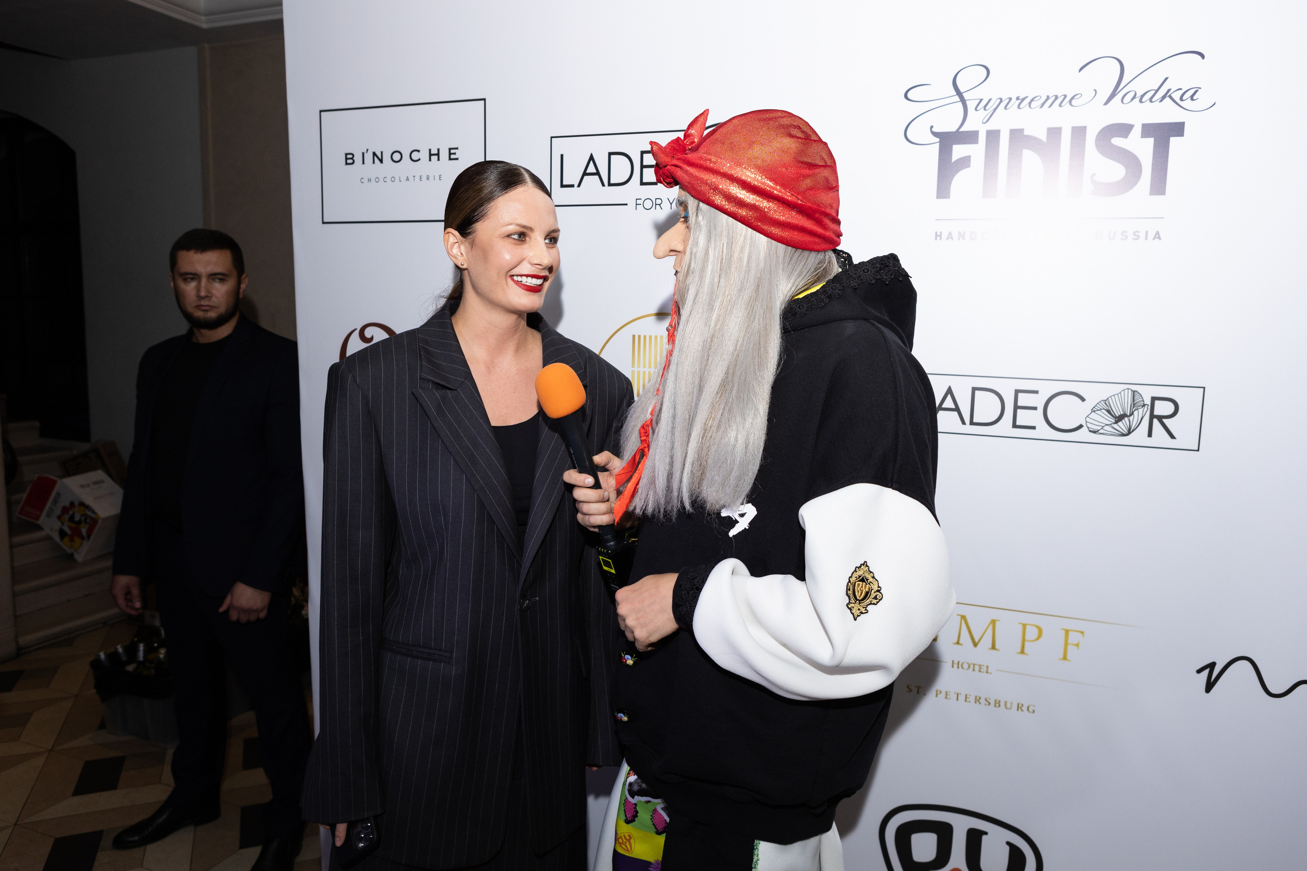 TOP LUXURY AWARD 2022. Светский фотограф — Анисина Ирина