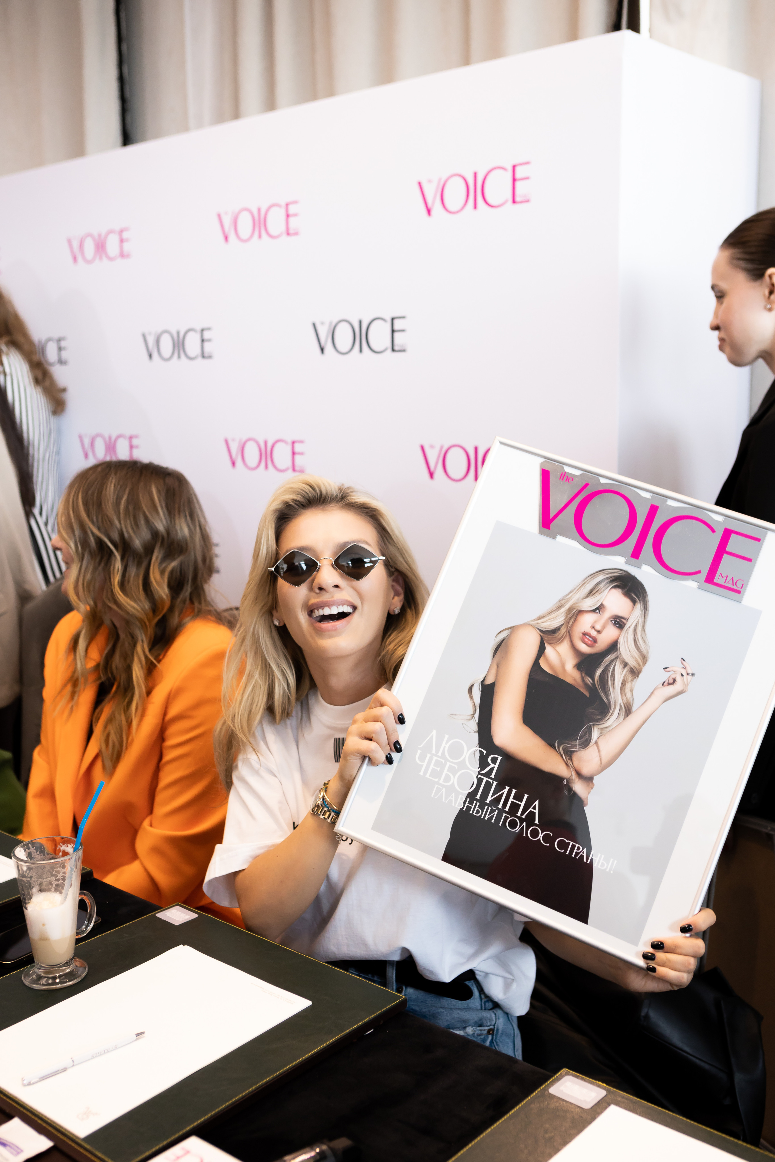 VOICE. Светский фотограф — Анисина Ирина