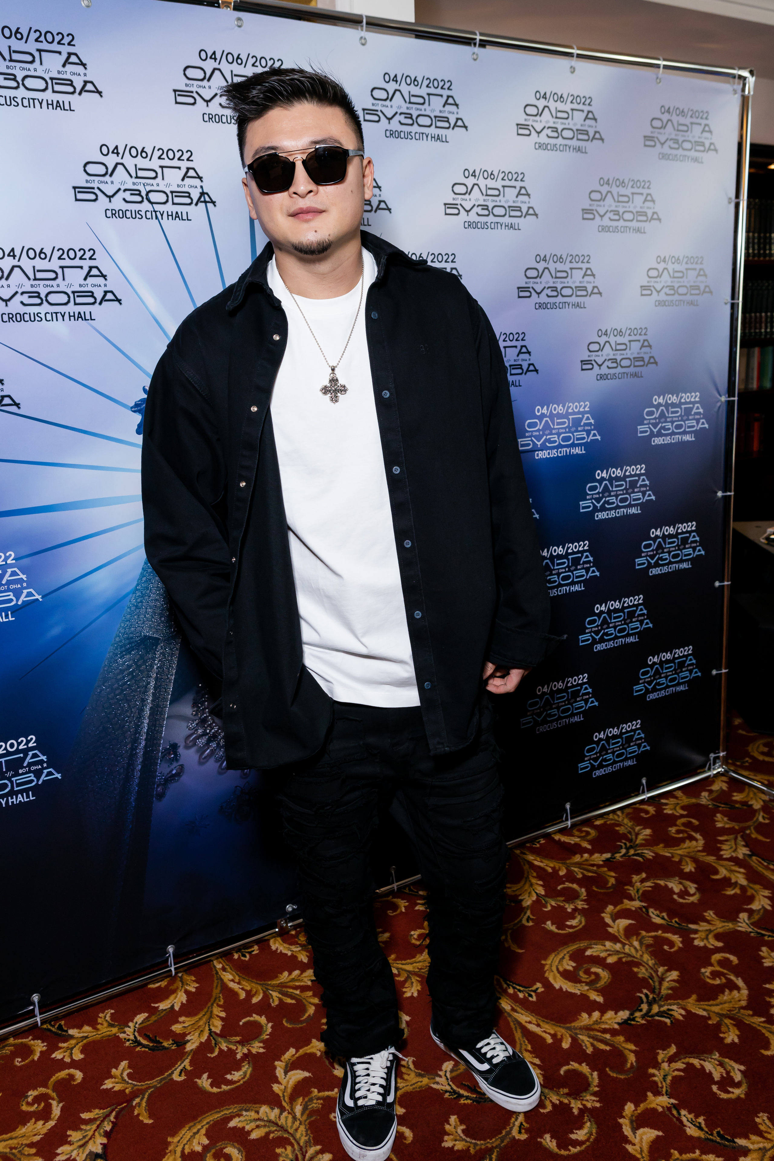 Ольга Бузова — 18 лет на сцене. Светский фотограф — Анисина Ирина