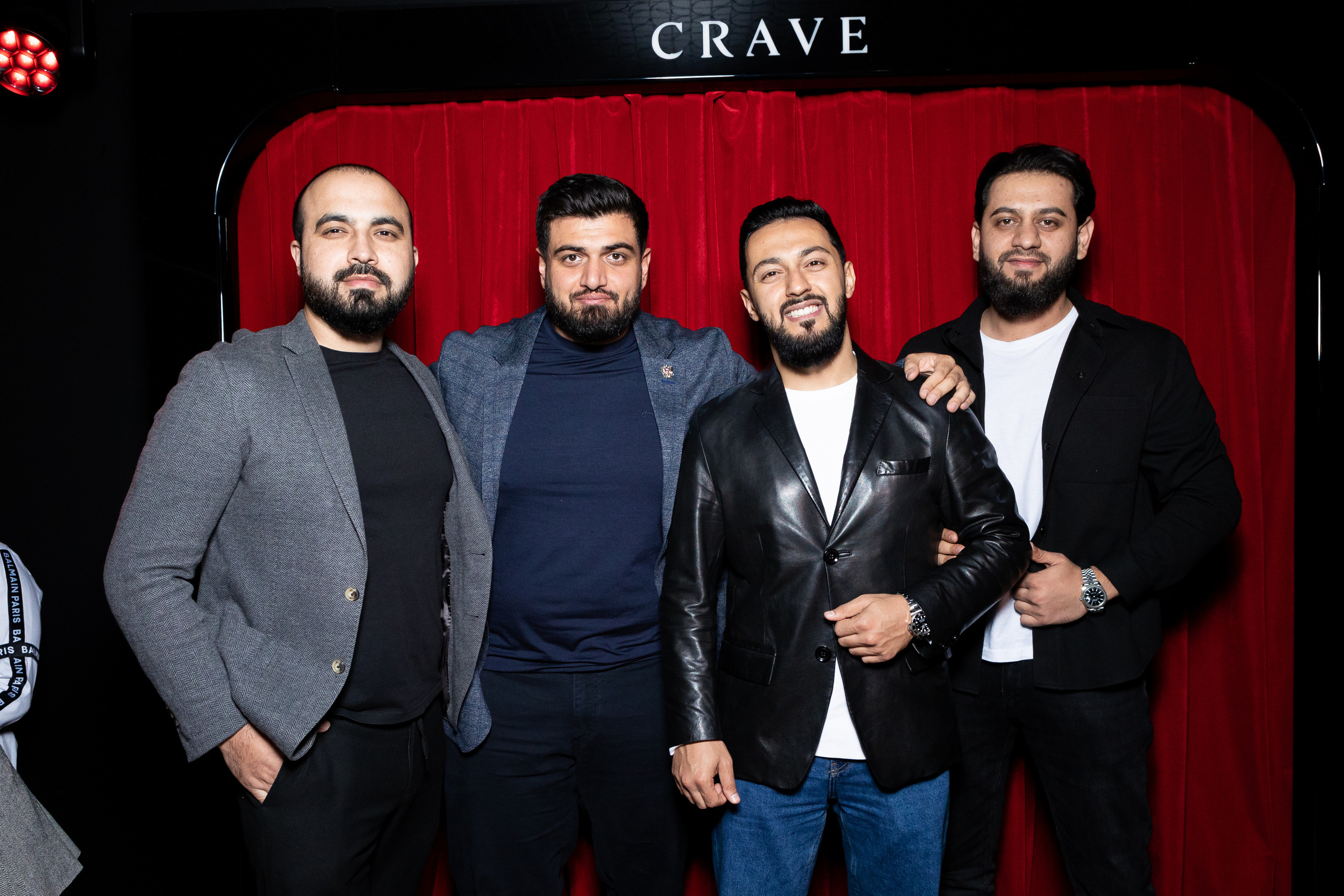 Закрытая презентация клипа JONY ''НИКАК'' в CRAVE. Светский фотограф — Анисина Ирина