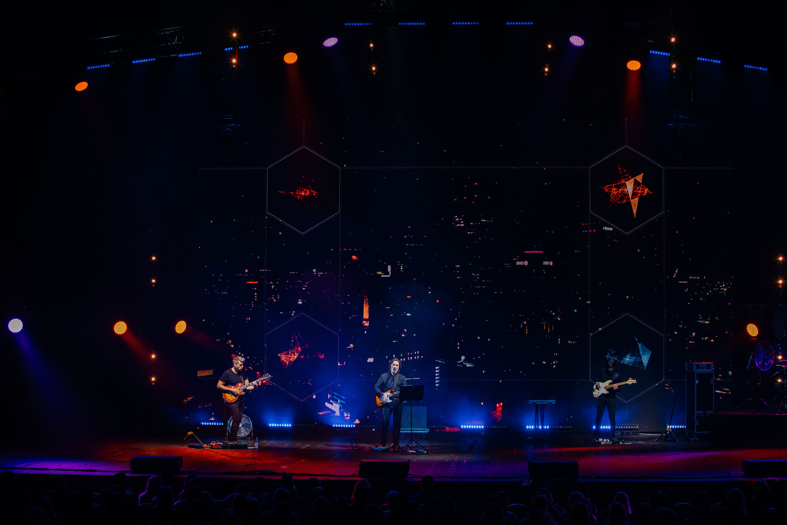 Вячеслав Бутусов. «Nautilus Pompilius 40 лет. Светский фотограф — Анисина Ирина