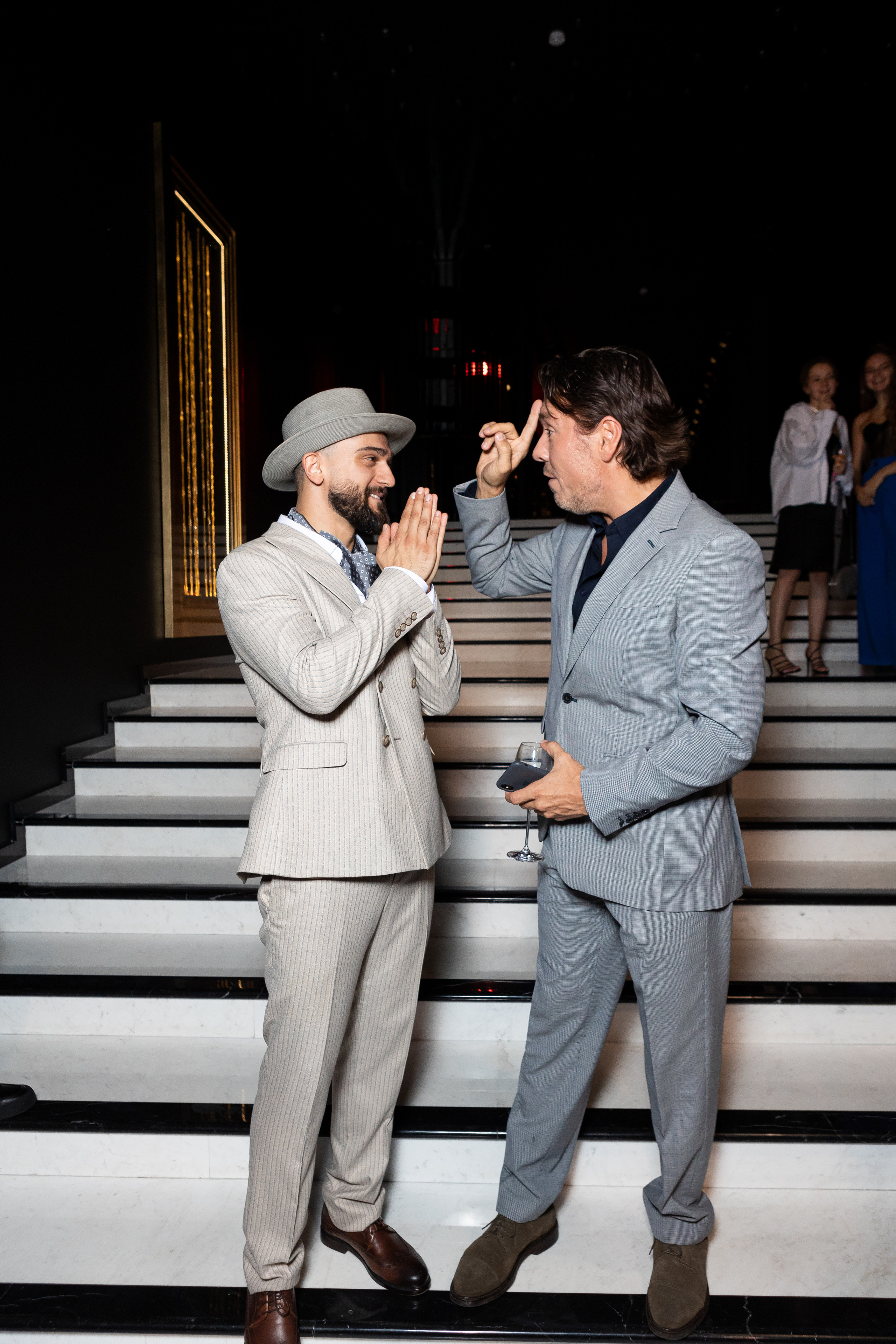 Закрытая презентация клипа JONY ''НИКАК'' в CRAVE. Светский фотограф — Анисина Ирина