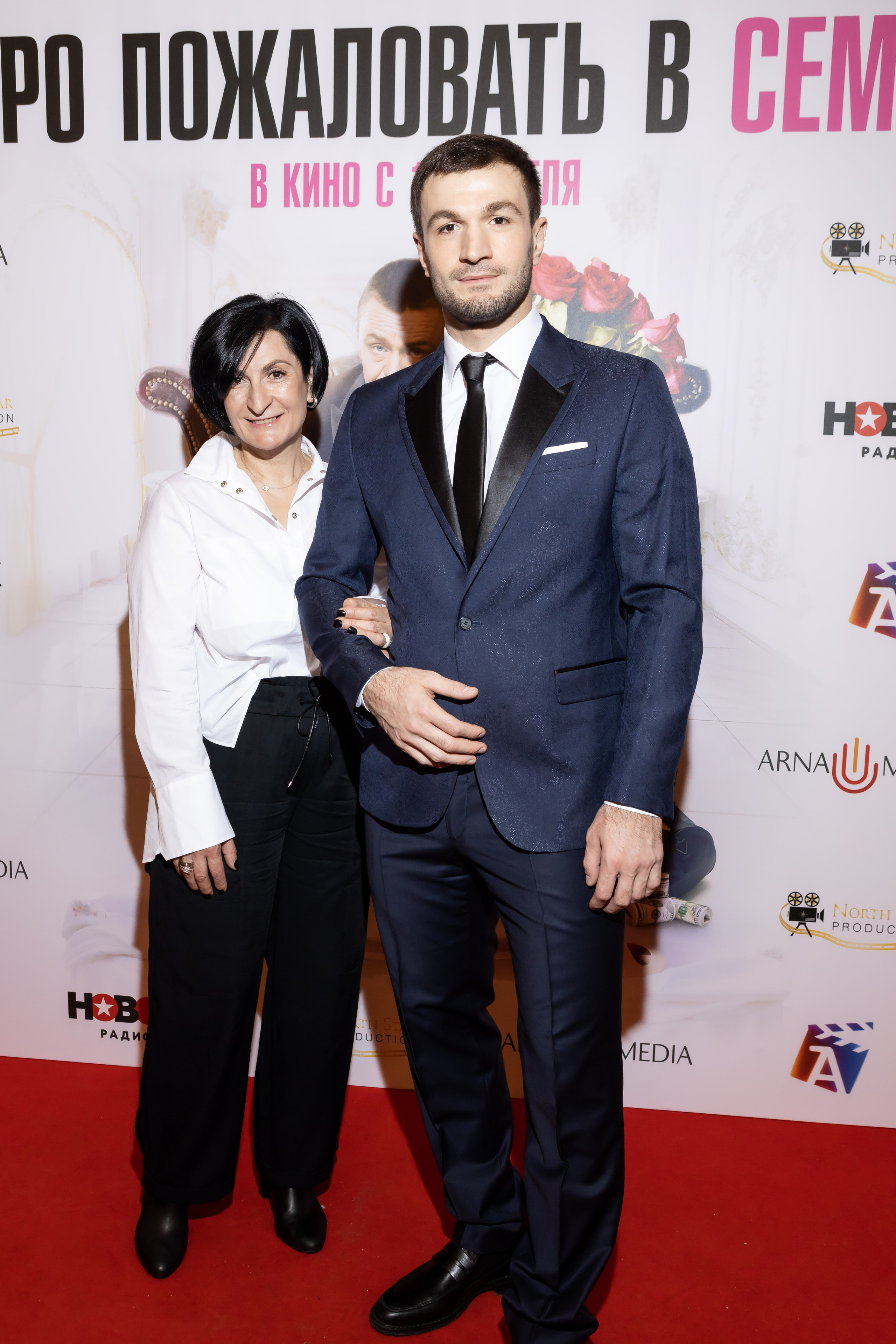 Добро пожаловать в семью. Светский фотограф — Анисина Ирина