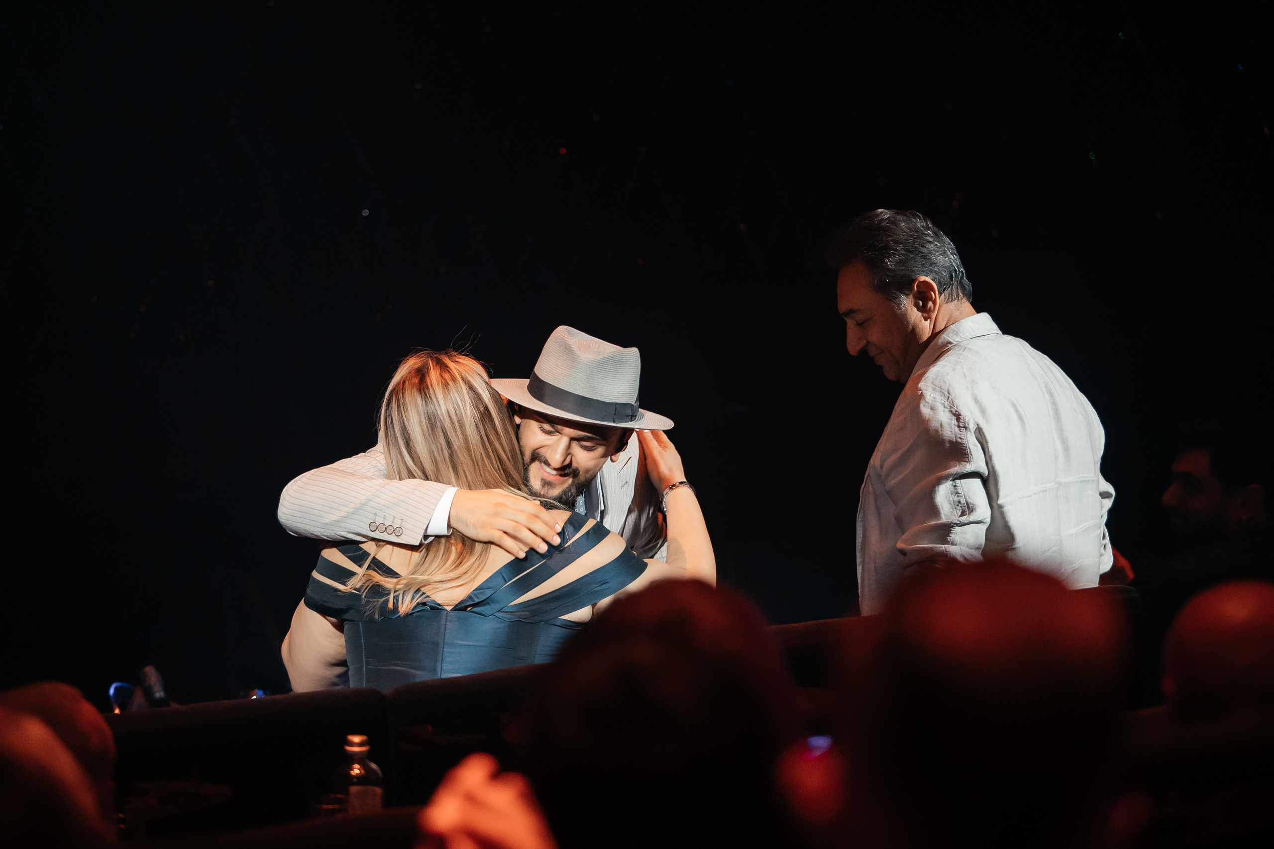 Закрытая презентация клипа JONY ''НИКАК'' в CRAVE. Светский фотограф — Анисина Ирина