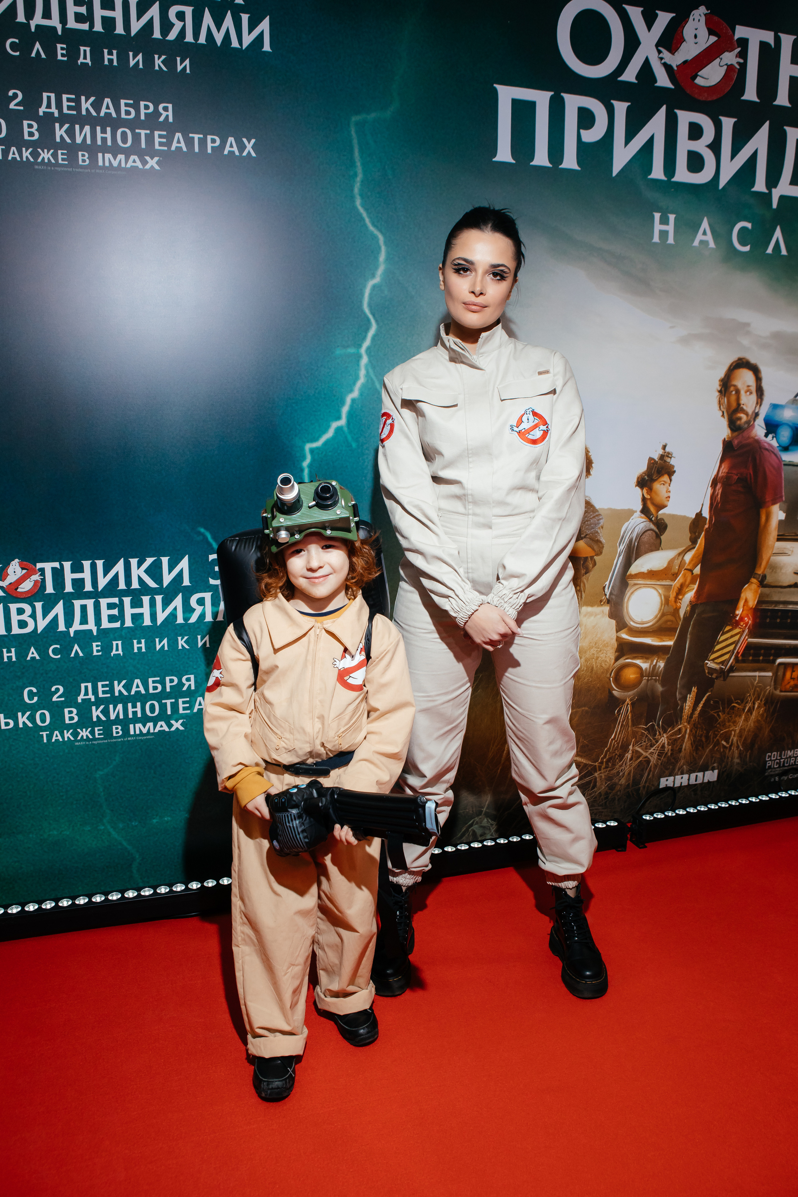 Охотники за привидениями. Светский фотограф — Анисина Ирина