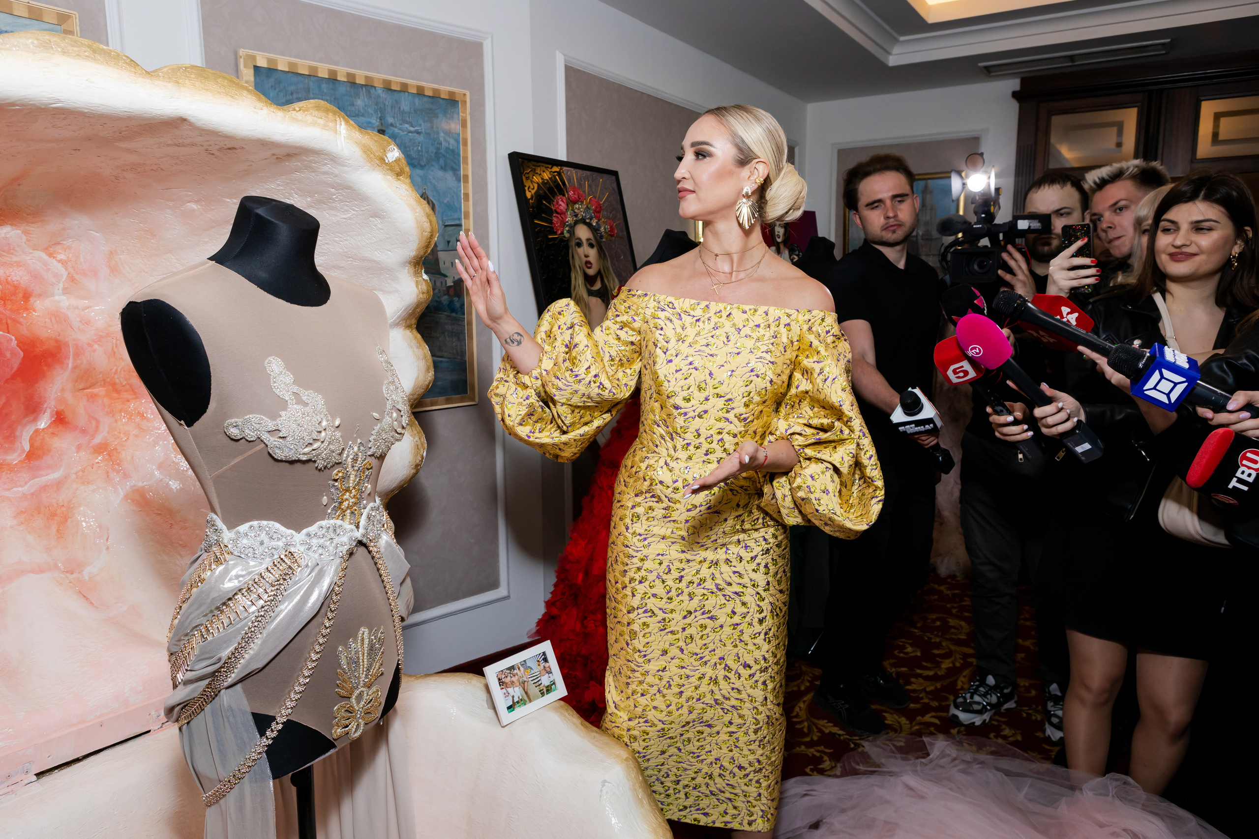 Ольга Бузова — 18 лет на сцене. Светский фотограф — Анисина Ирина