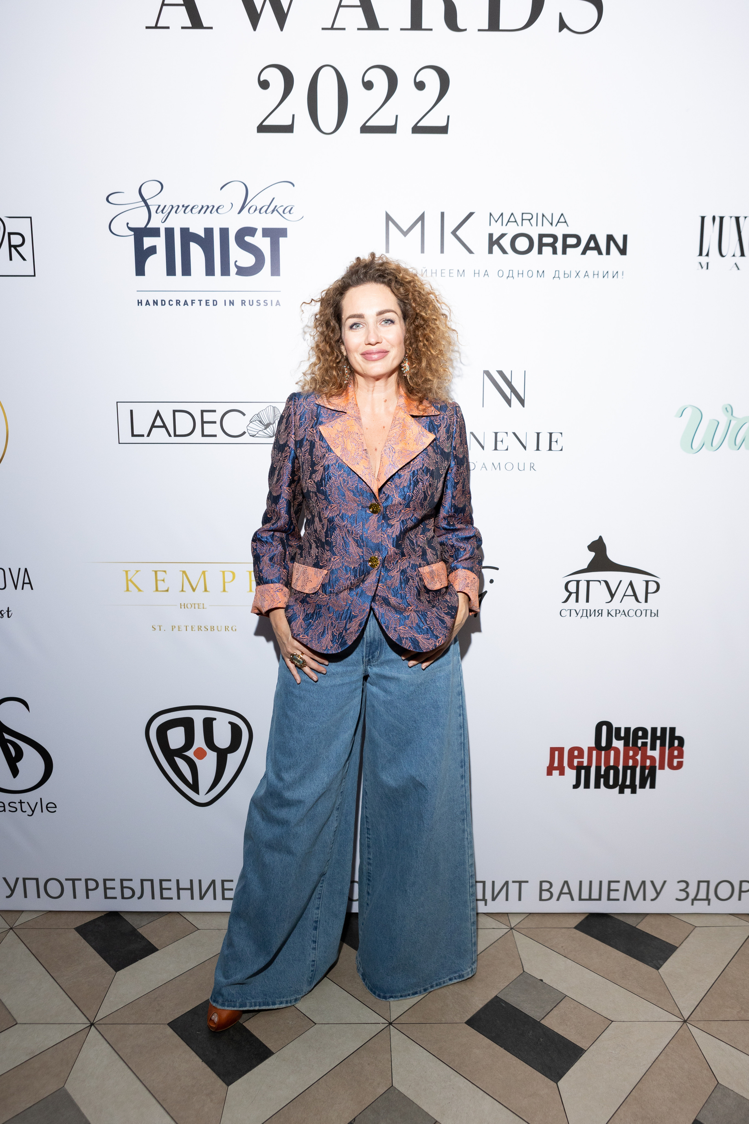 TOP LUXURY AWARD 2022. Светский фотограф — Анисина Ирина