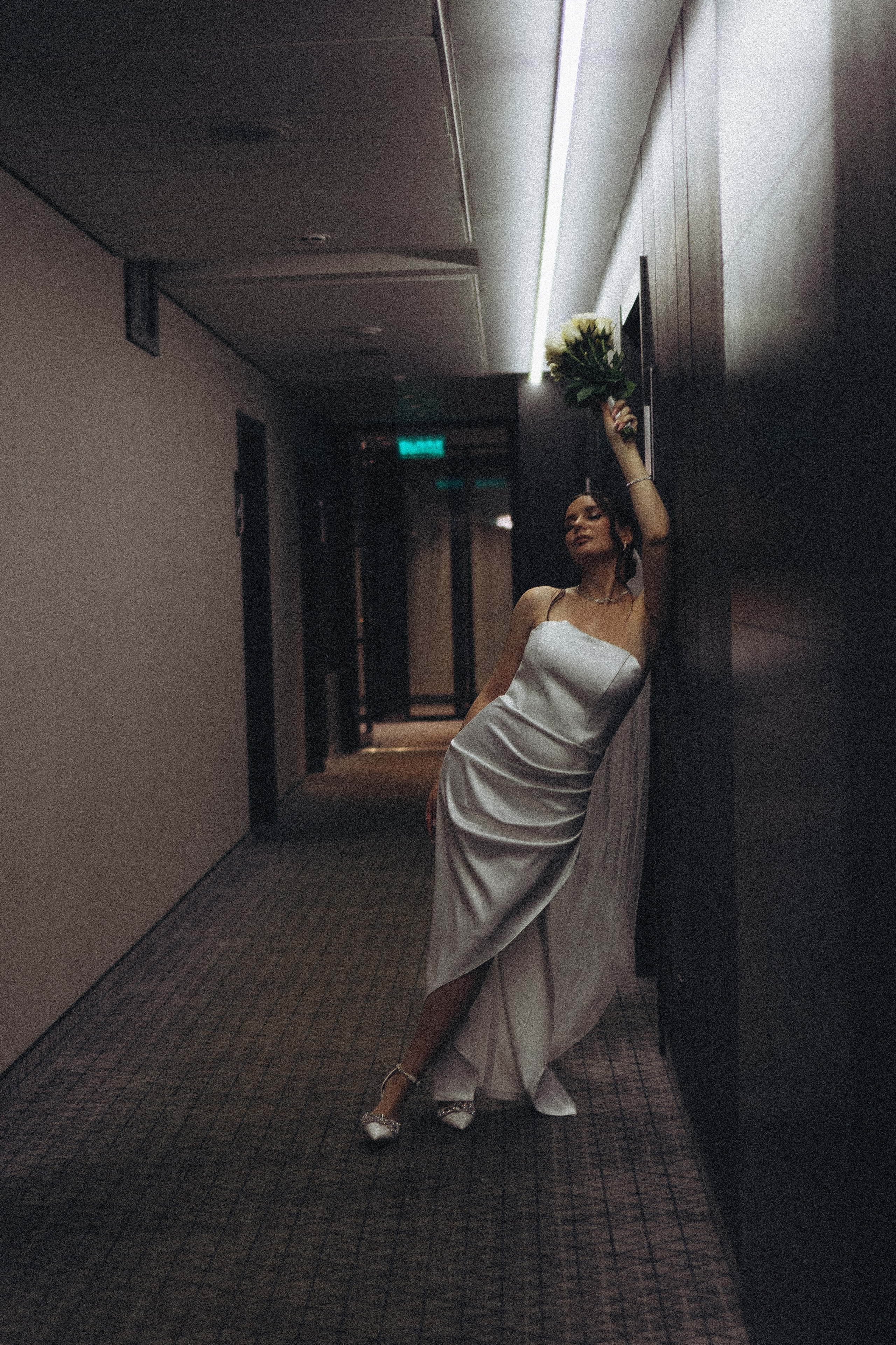 СВАДЕБНАЯ СЬЕМКА СБОРОВ ЖЕНИХА И НЕВЕСТЫ В ОТЕЛЕ И ТАКЖЕ ФОТОСЕССИИЯ В ОТЕЛЕЕ МЕГАПОЛИС БРЯНСК. Профессиональный фотограф, Санкт-Петербург — Виктория Богомолова