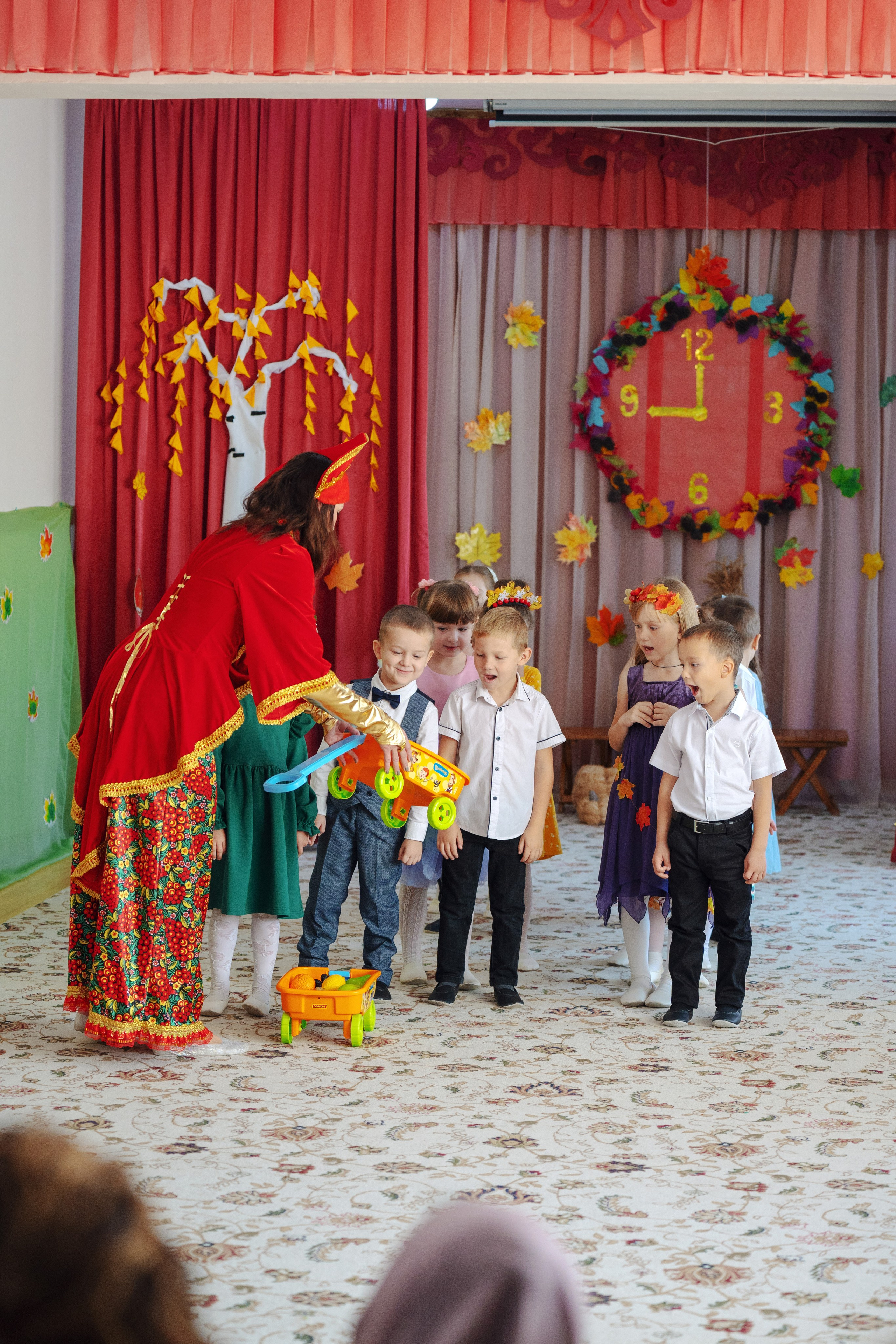 Осенний праздник