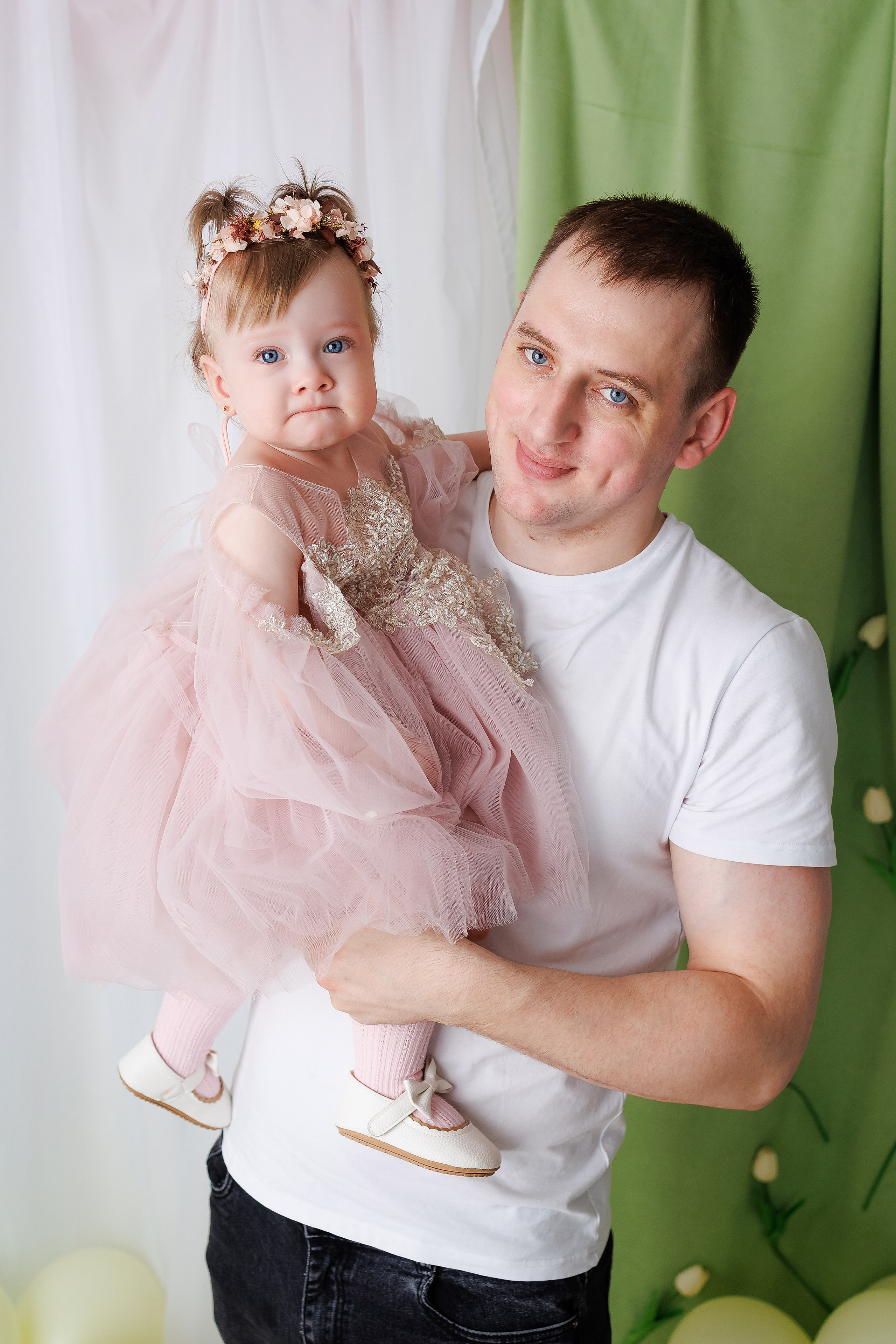 Аделине 1 годик. Фотограф новорожденный малышей Новосибирск