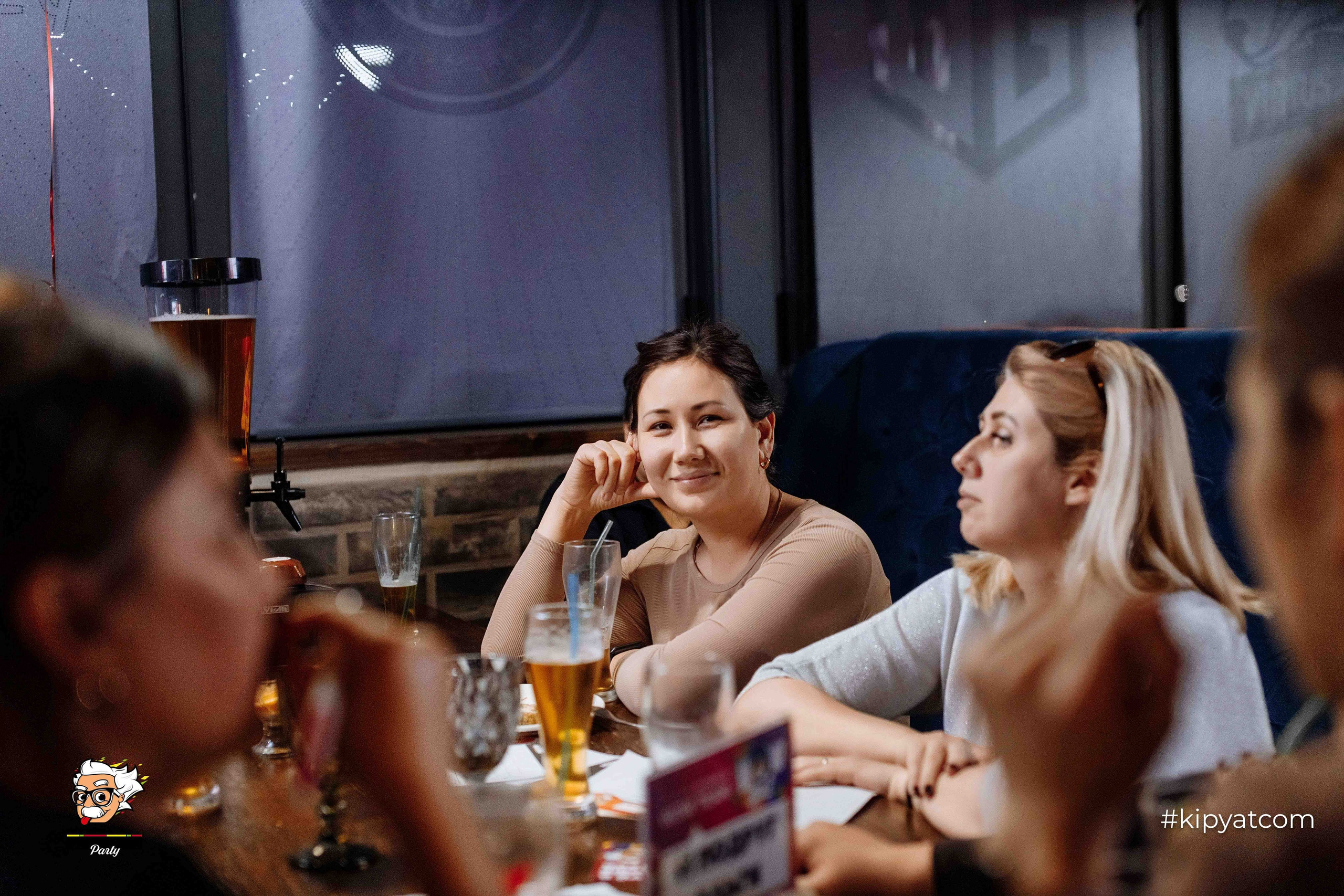 Эйнштейн Party