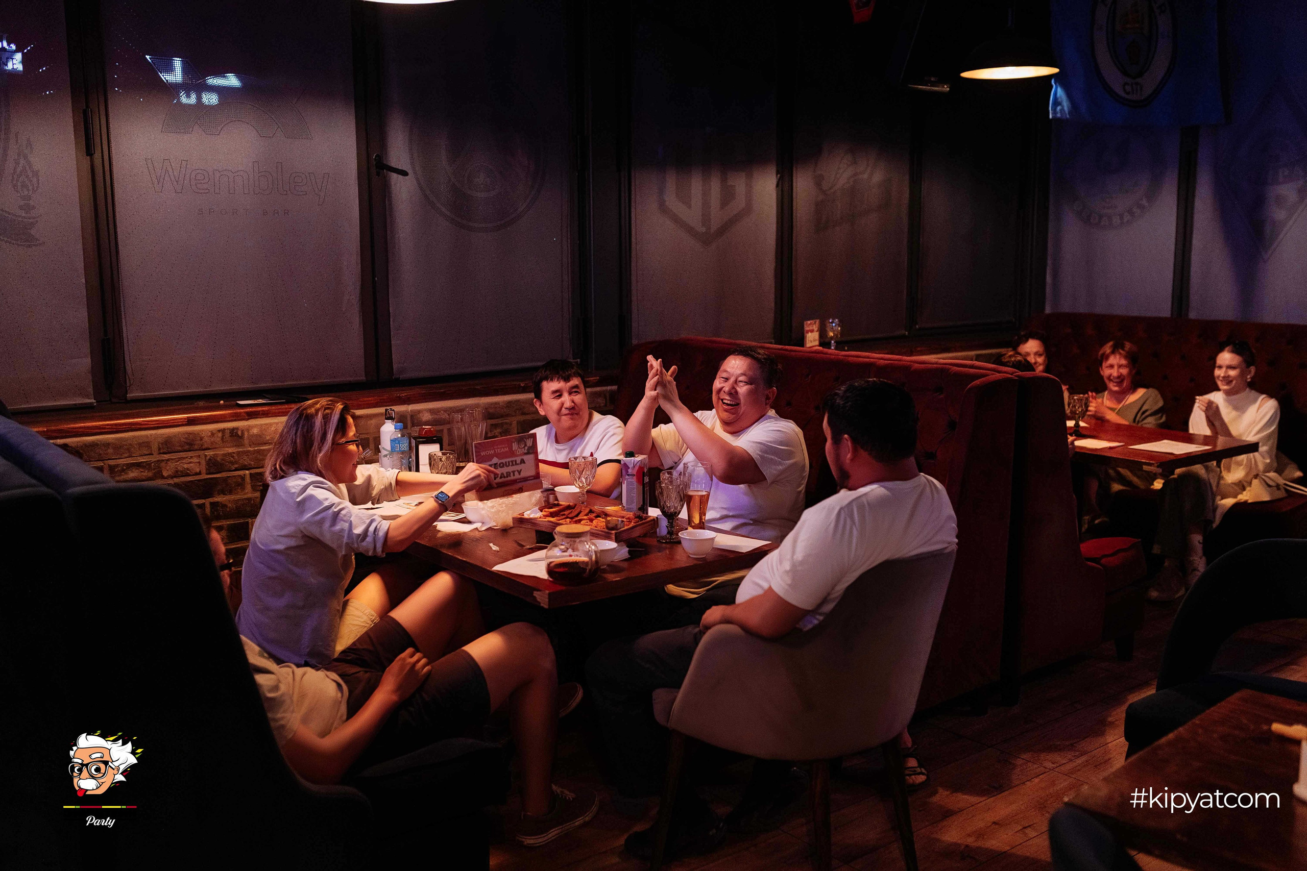 Эйнштейн Party