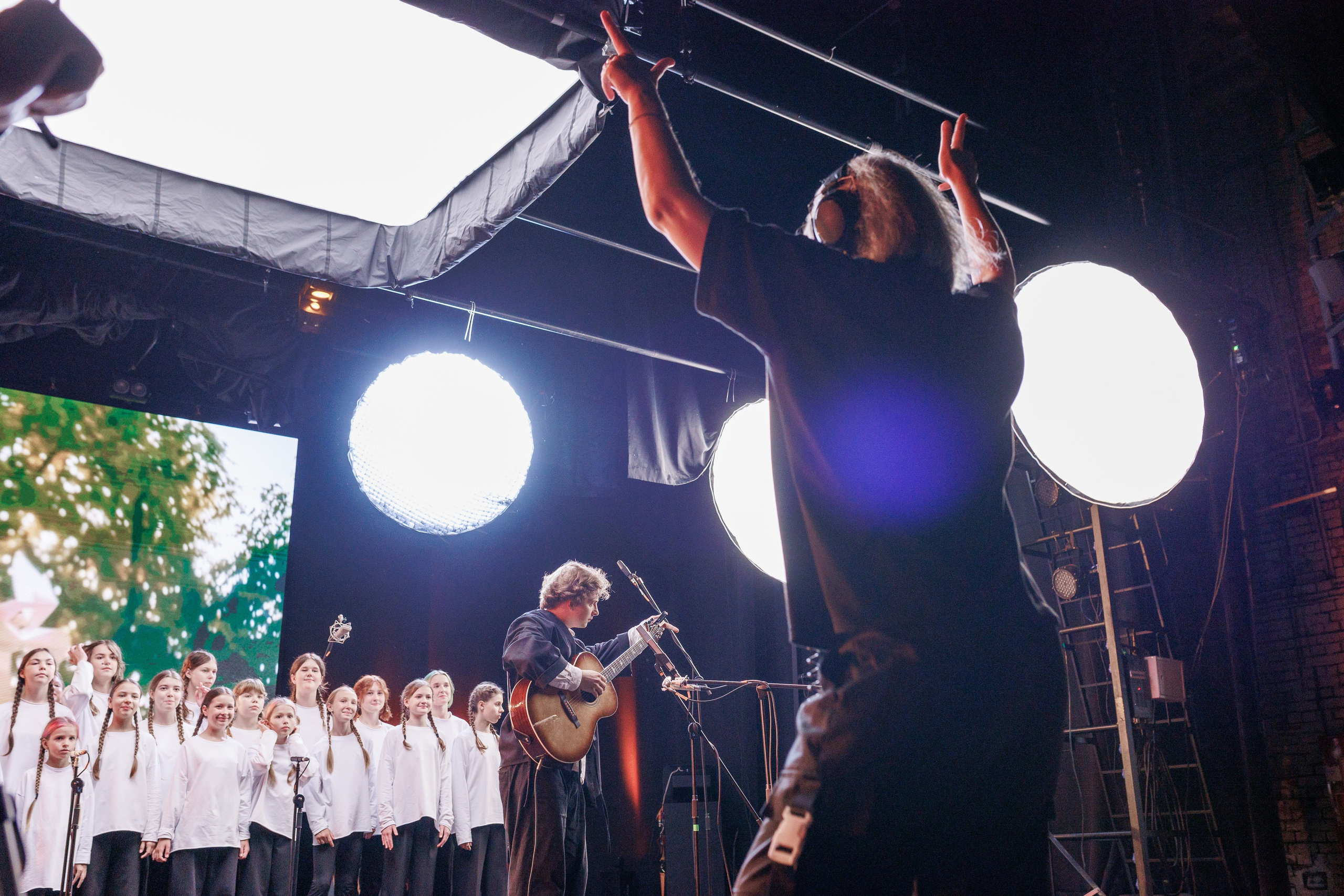 «Громко и честно» backstage «Бонд с кнопкой». Фотограф городских и семейных событий Артем Карпухин