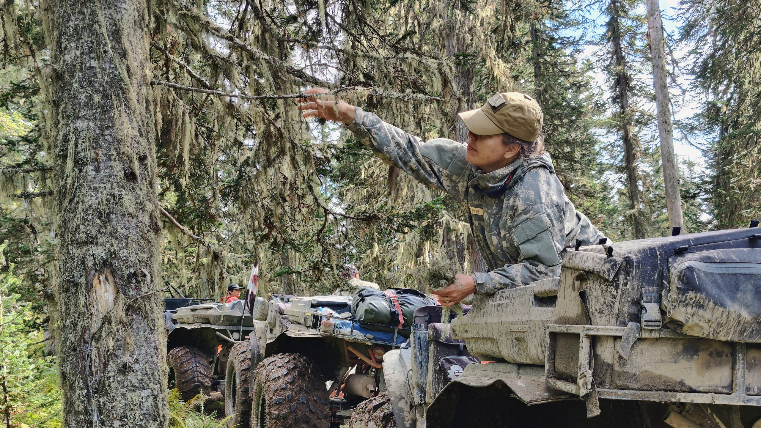 Фото и видеосъемка экстремальных походов на квадроциклах на Алтае