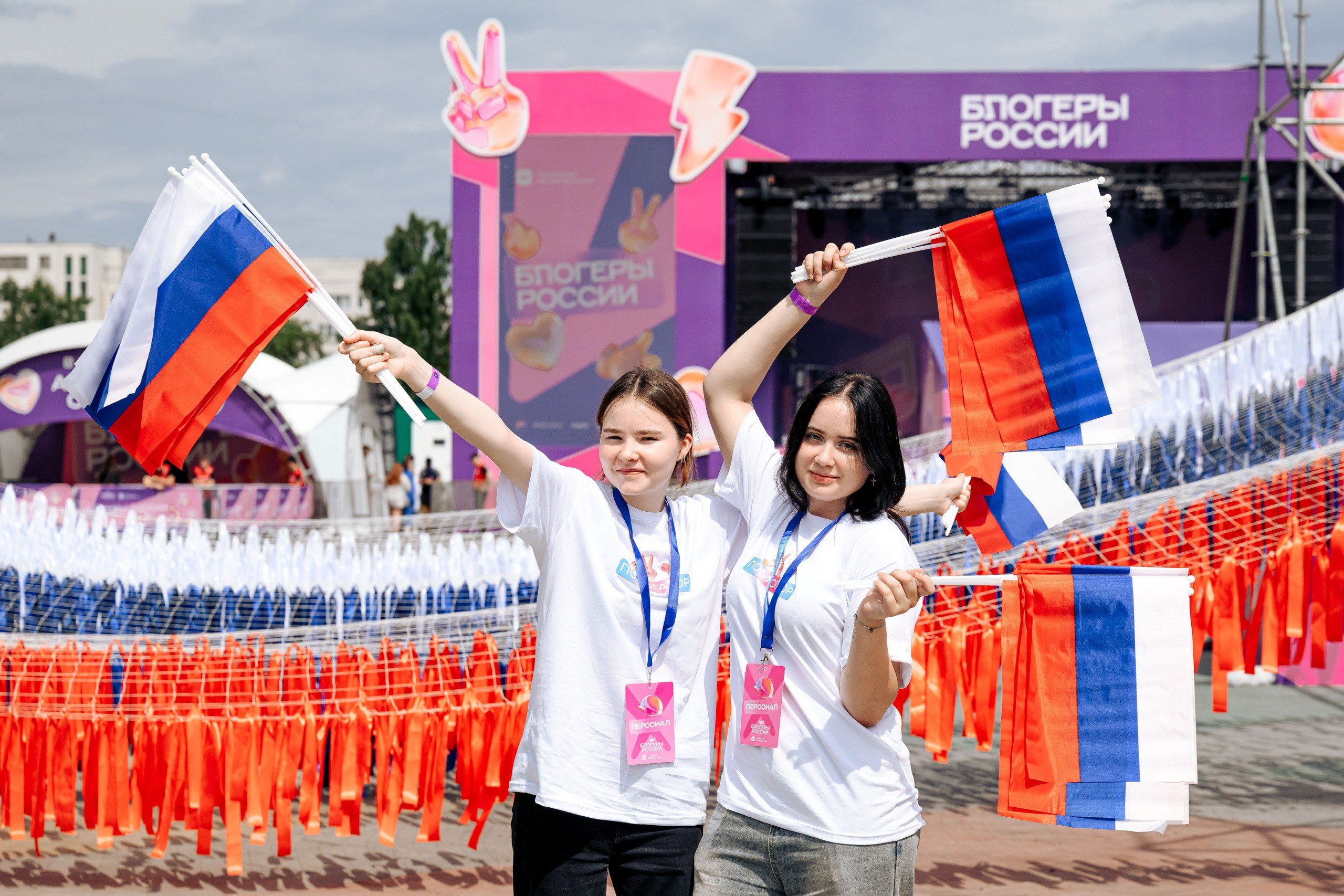 БЛОГЕРЫ РОССИИ. Максим Комаров — Профессиональный фотограф