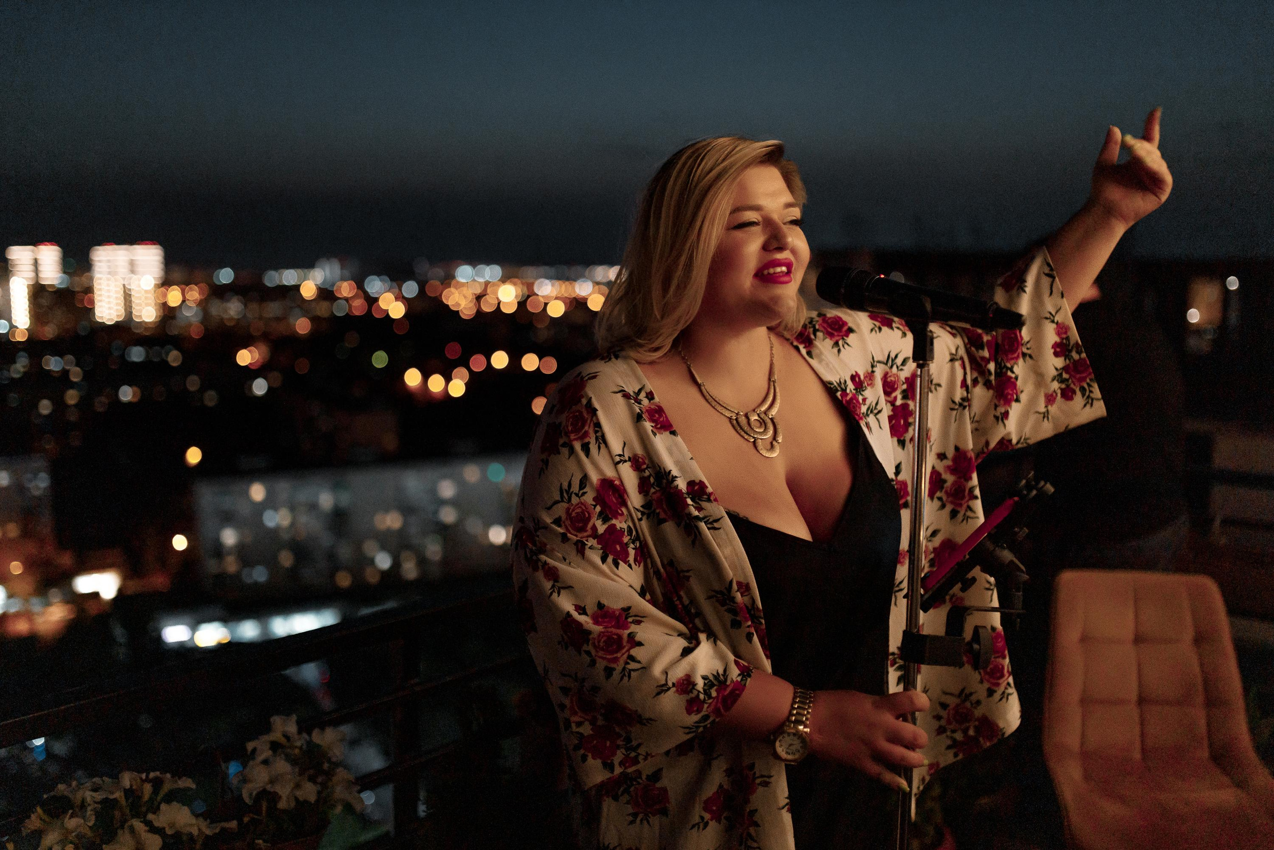 День рождения Марины на террасе. Фотограф Виталий Вязьмикин