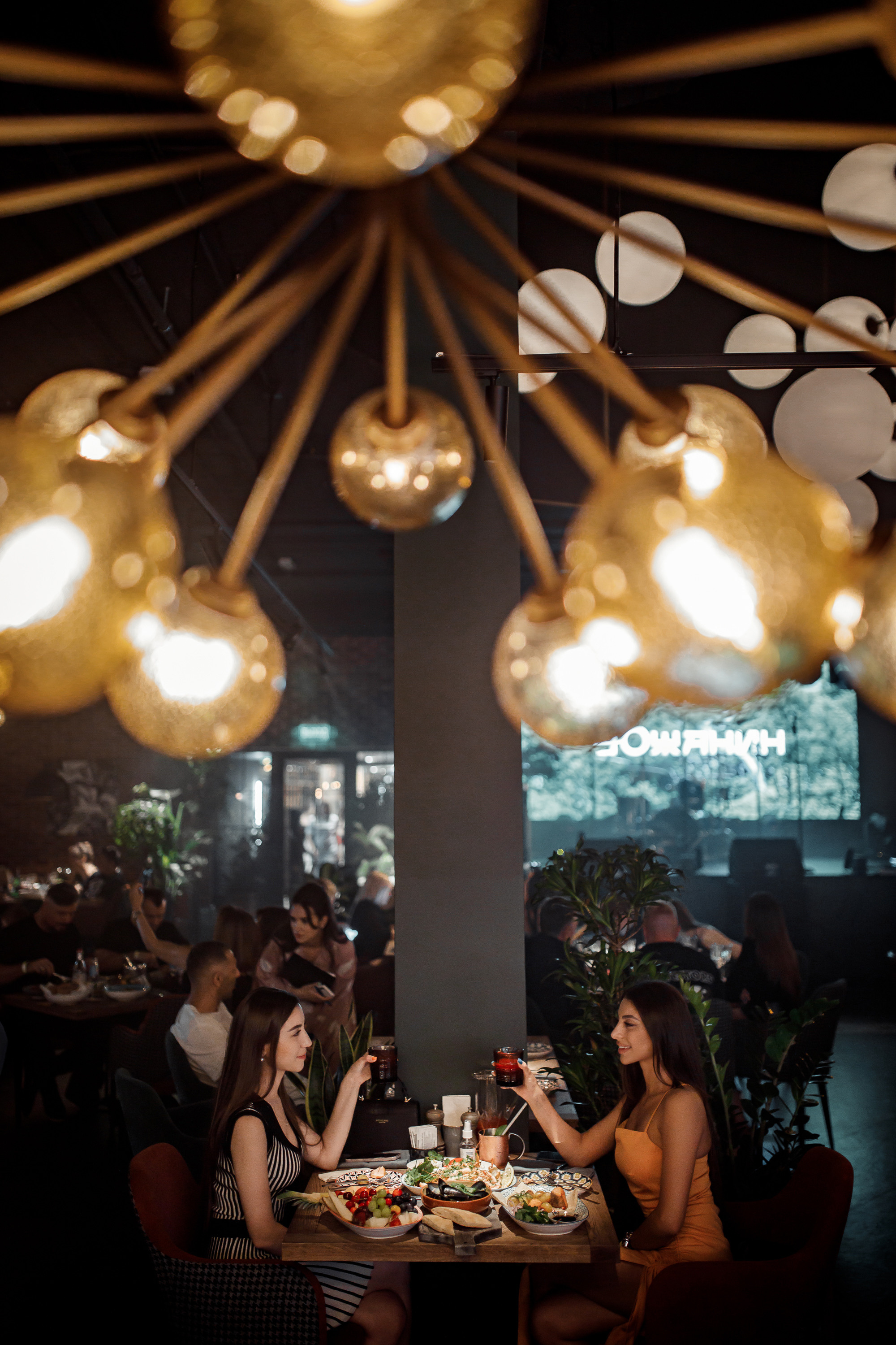 Hammali & Navai в ресторане Южанин. Фотограф Виталий Вязьмикин