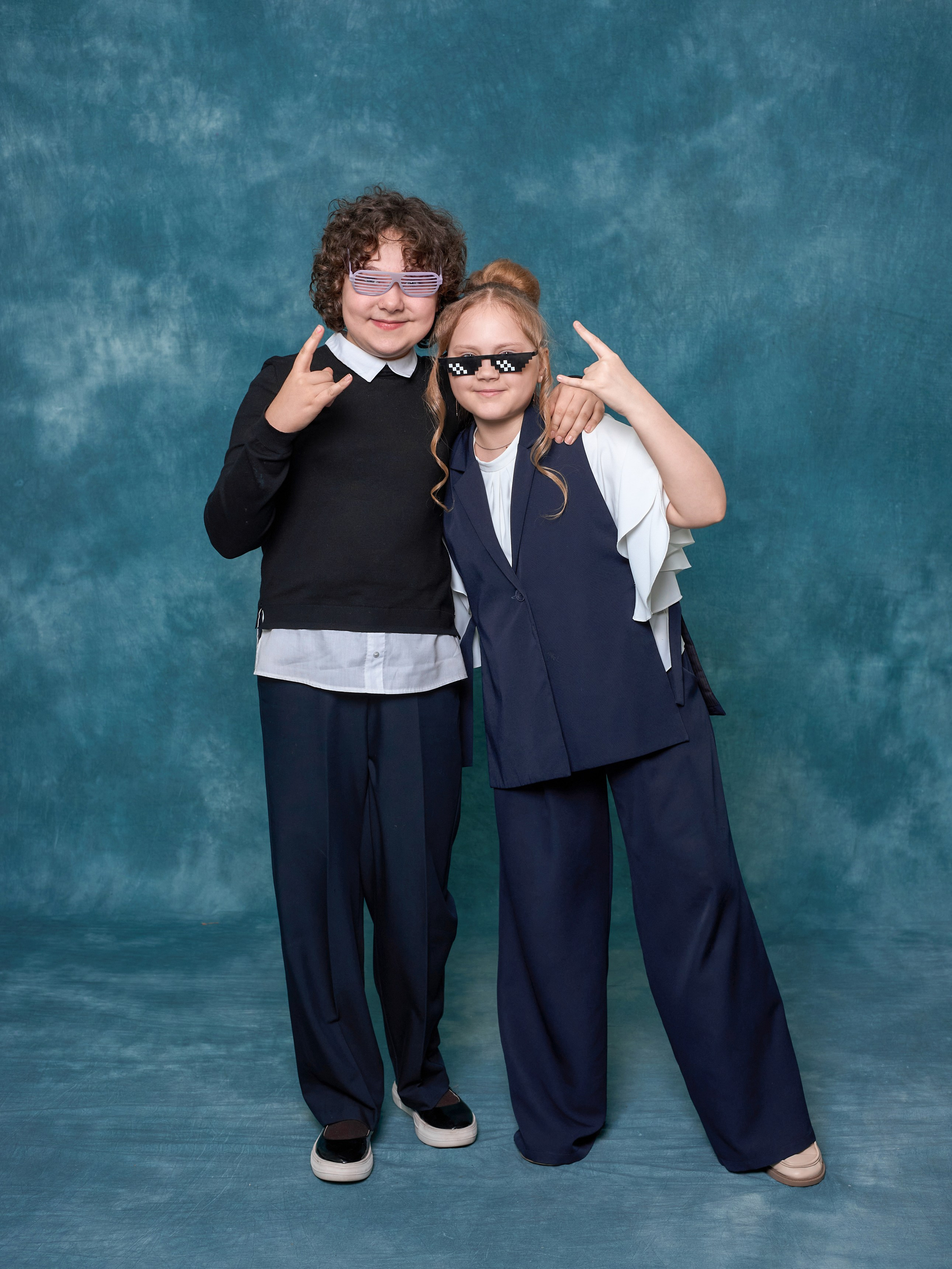 Школьный альбом "Кубы бирюза". Выпускные альбомы в Тюмени для школ, садов, вузов спортивных секций