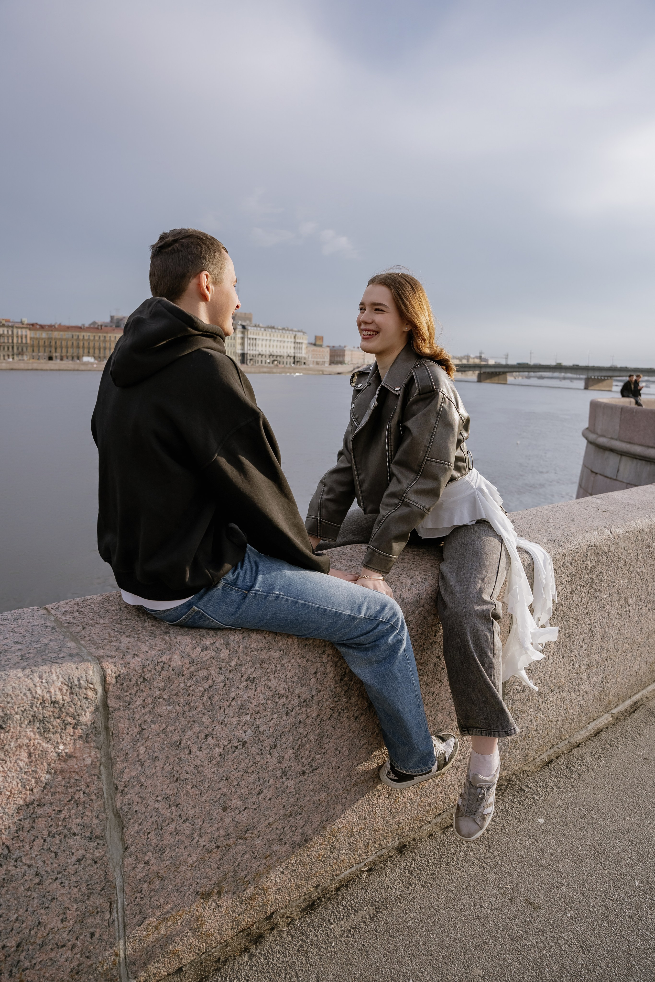 Прогулка у Невы