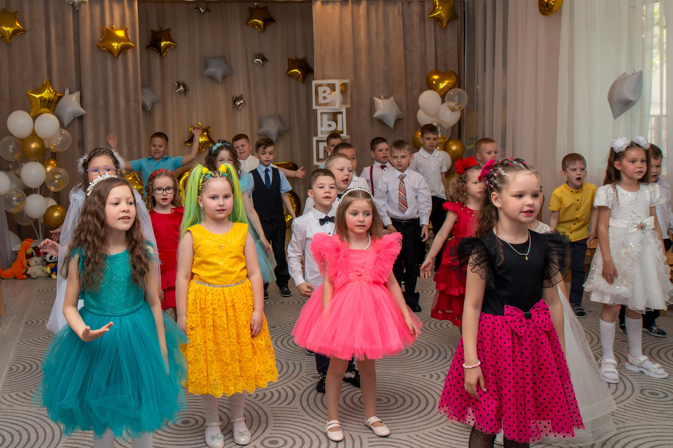 Впускной вечер в ДС «Солнышко» — 2025 г. Фотограф в Шелехове, лучшие выпускные альбомы в Шелехове