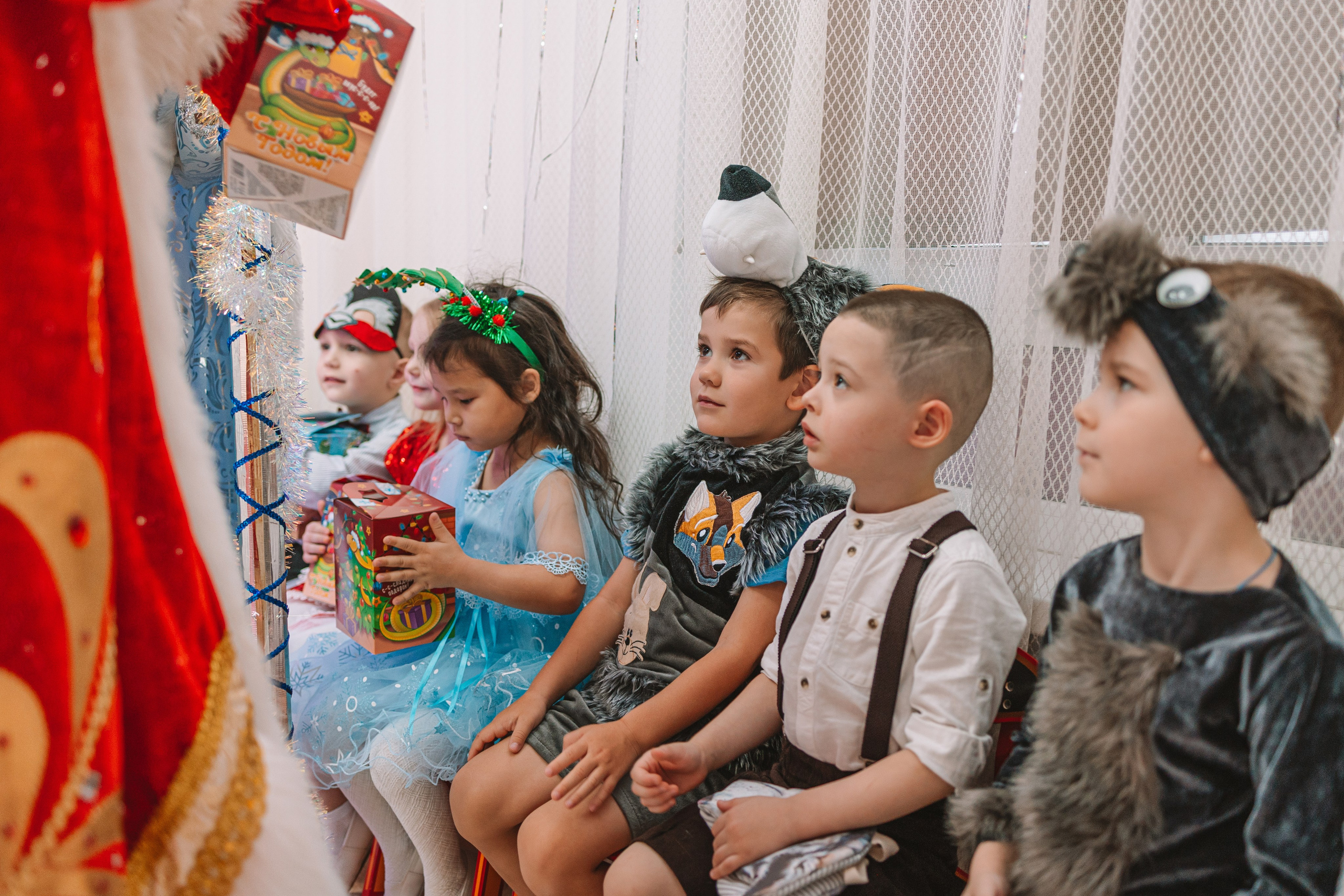 Утренник+портреты. Семейный фотограф Тюмень, фотограф на роды Салмина Мария