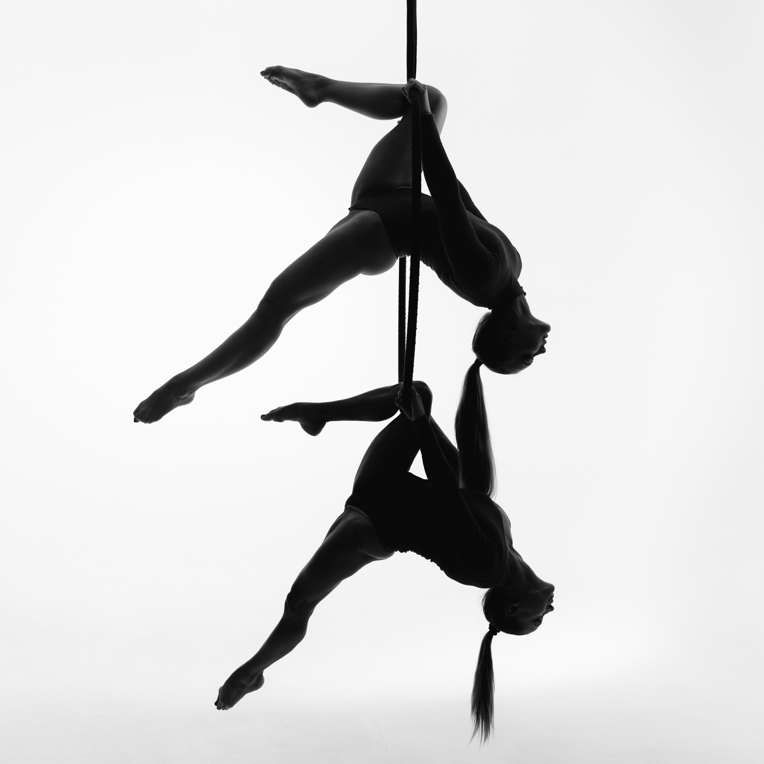 Акробатки. Ирина Носова - семейный и детский фотограф