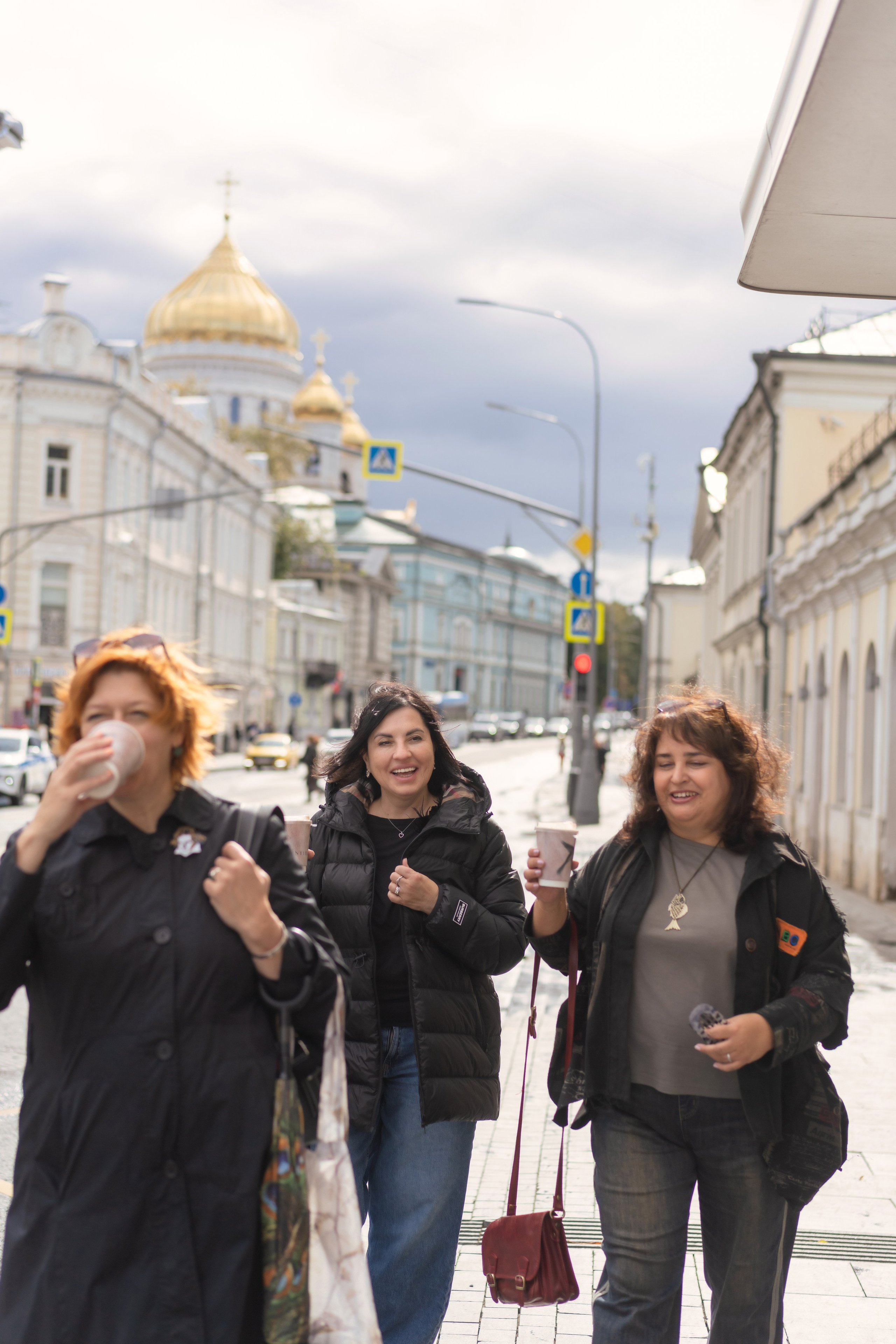 3 подруги. От Хамовников до Боровицкой. Фотограф Москва Илюткина Евгения ilutkina.evgenia